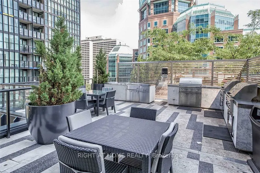 101 Charles Street E, #4801