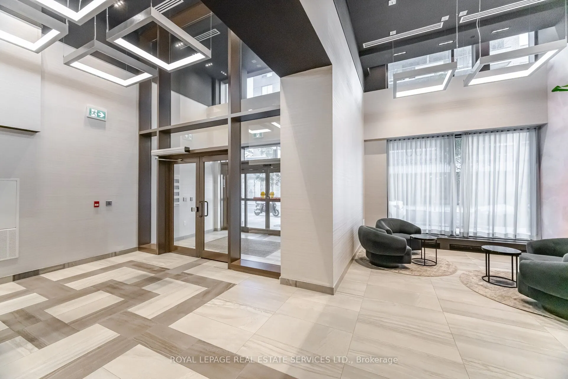 100 Dalhousie Street W, #803