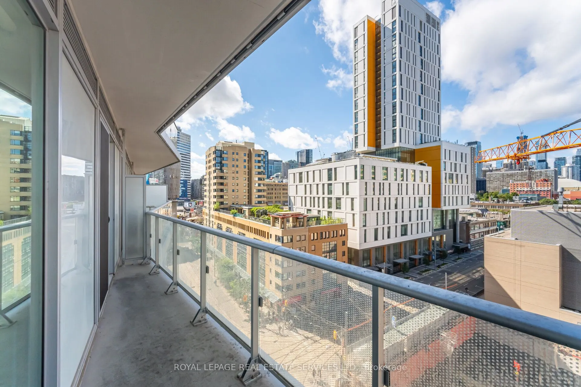 100 Dalhousie Street W, #803