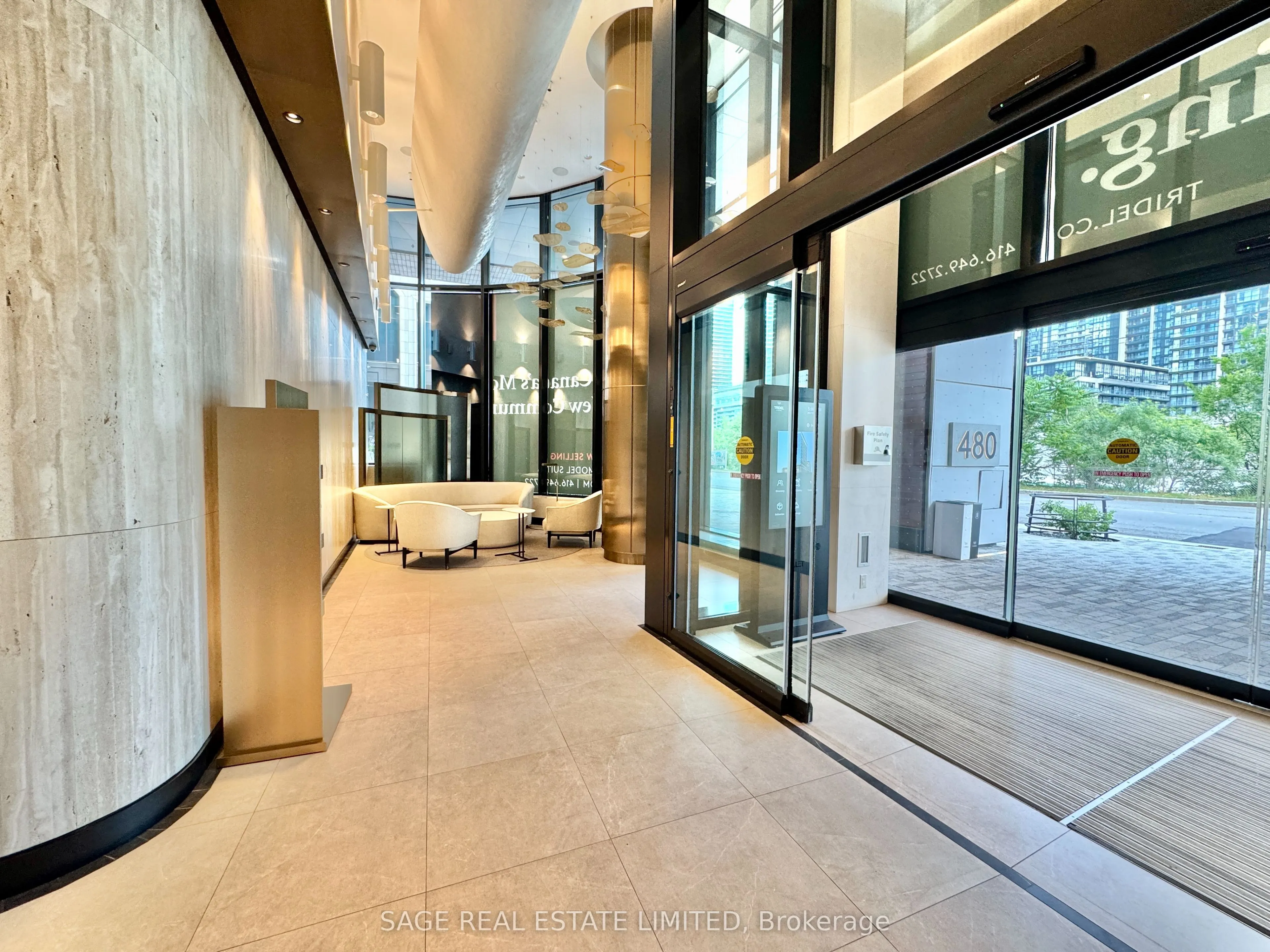 480 Front Street W, #712