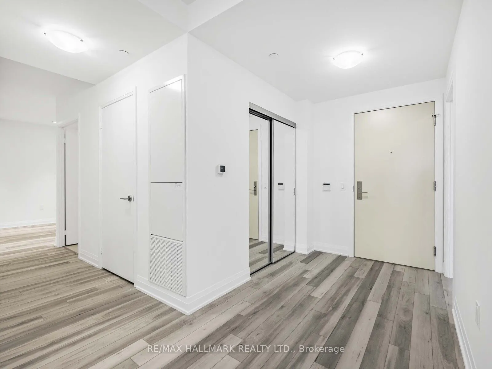 15 Richardson Street, #713