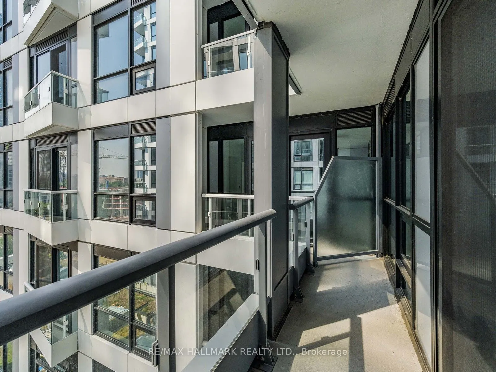 15 Richardson Street, #713