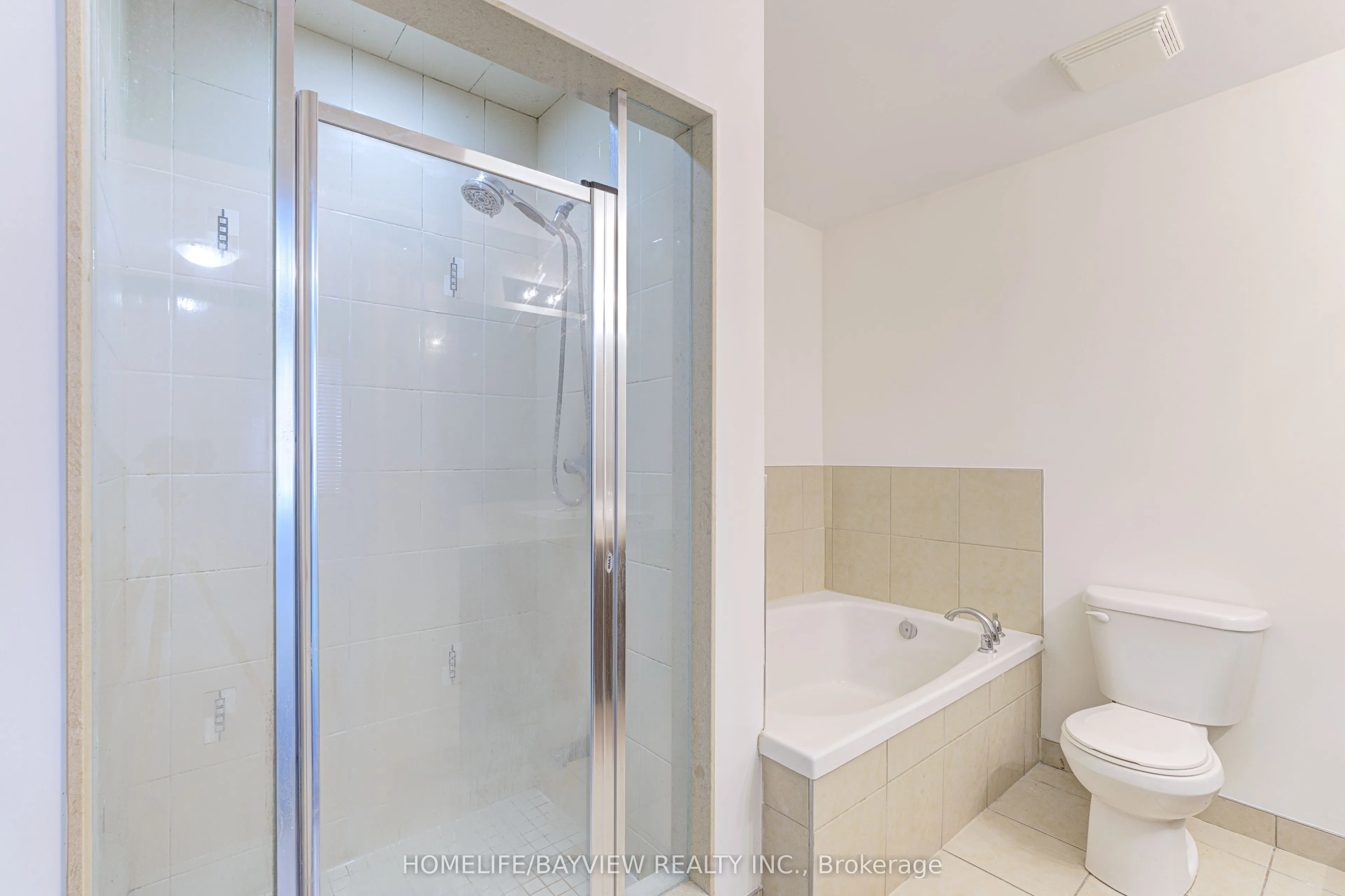 25 Coneflower Crescent, #Th 12