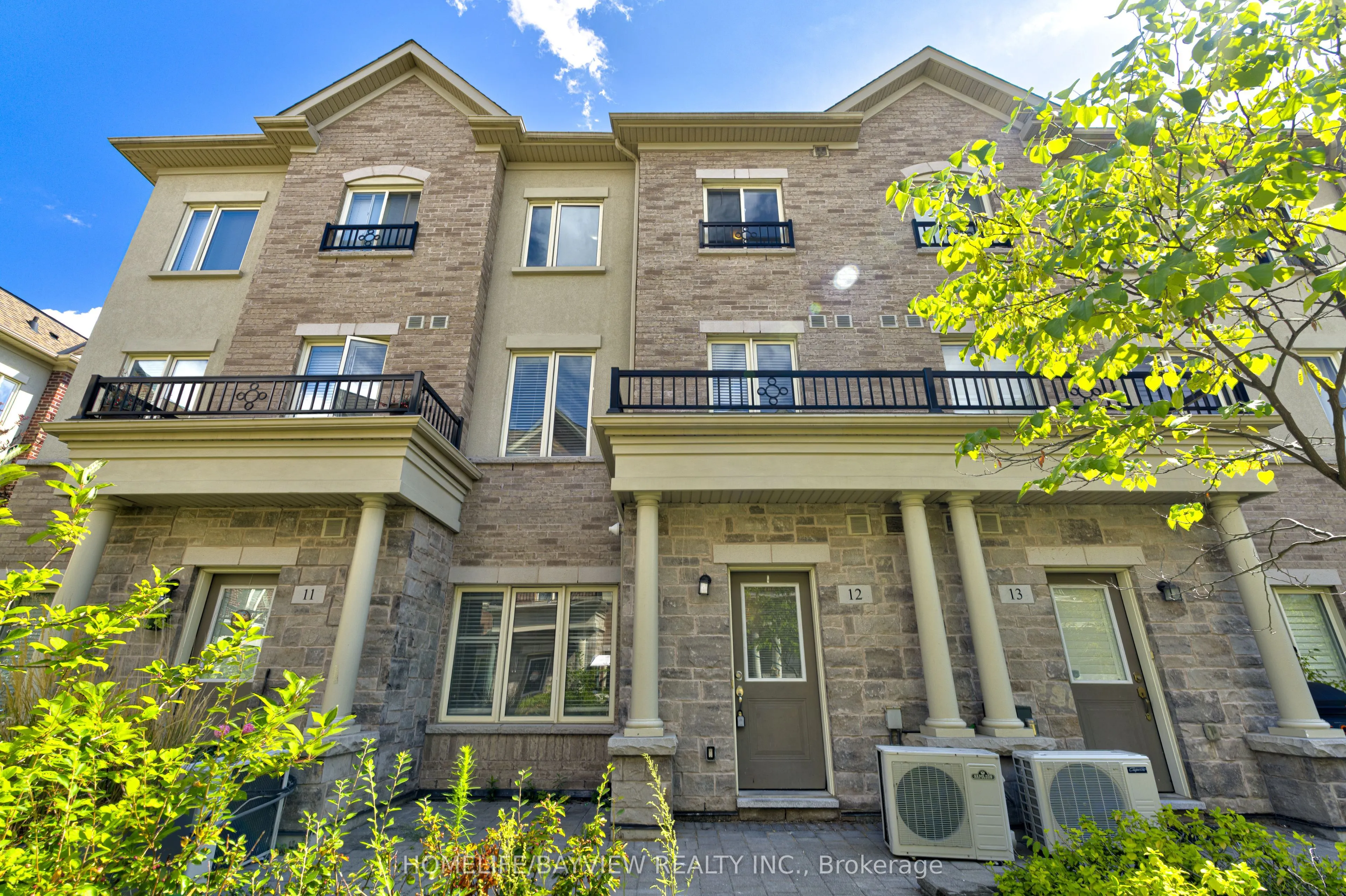 25 Coneflower Crescent, #Th 12