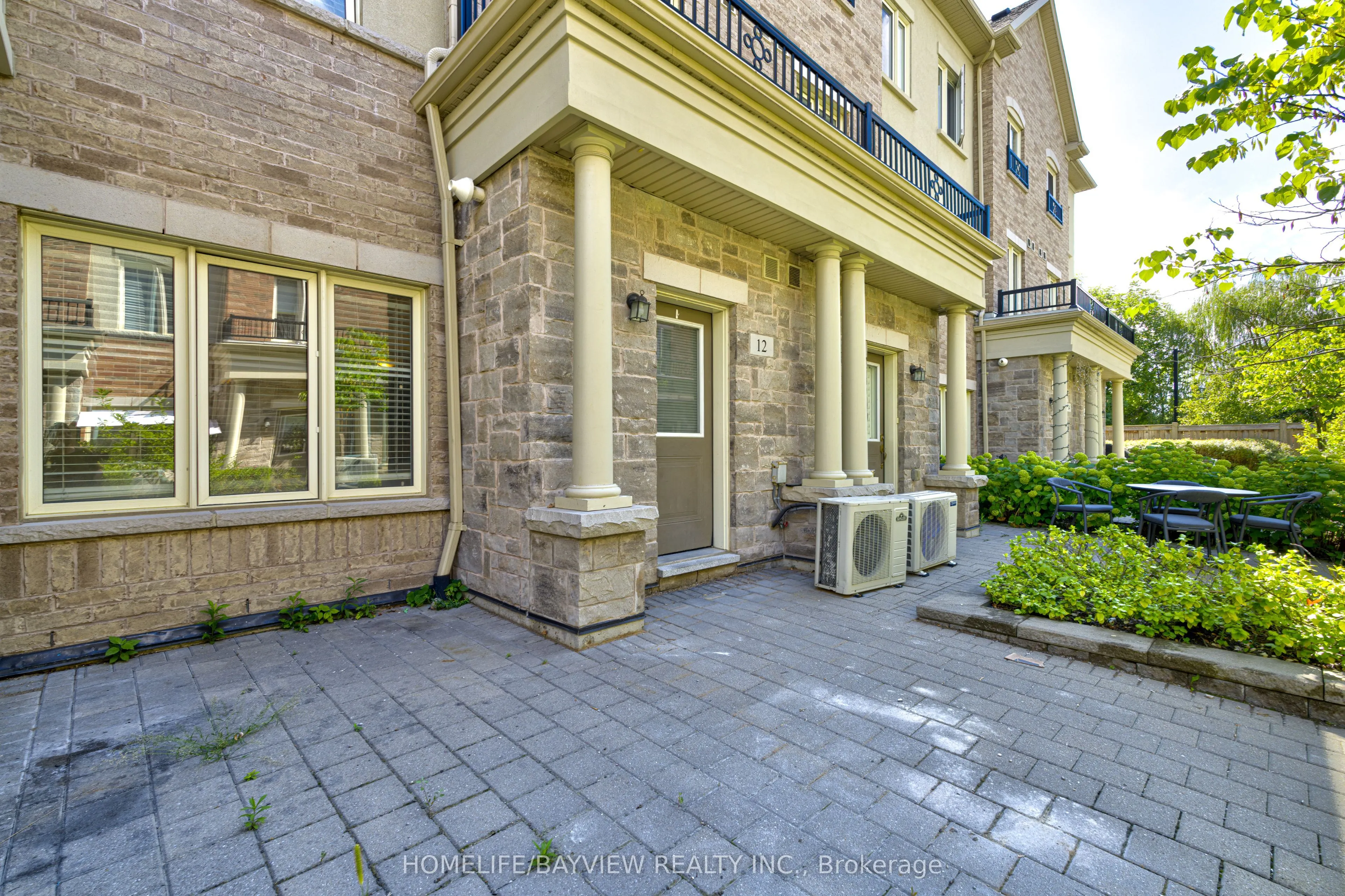 25 Coneflower Crescent, #Th 12