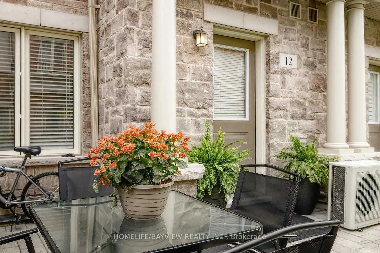 25 Coneflower Crescent, #Th 12
