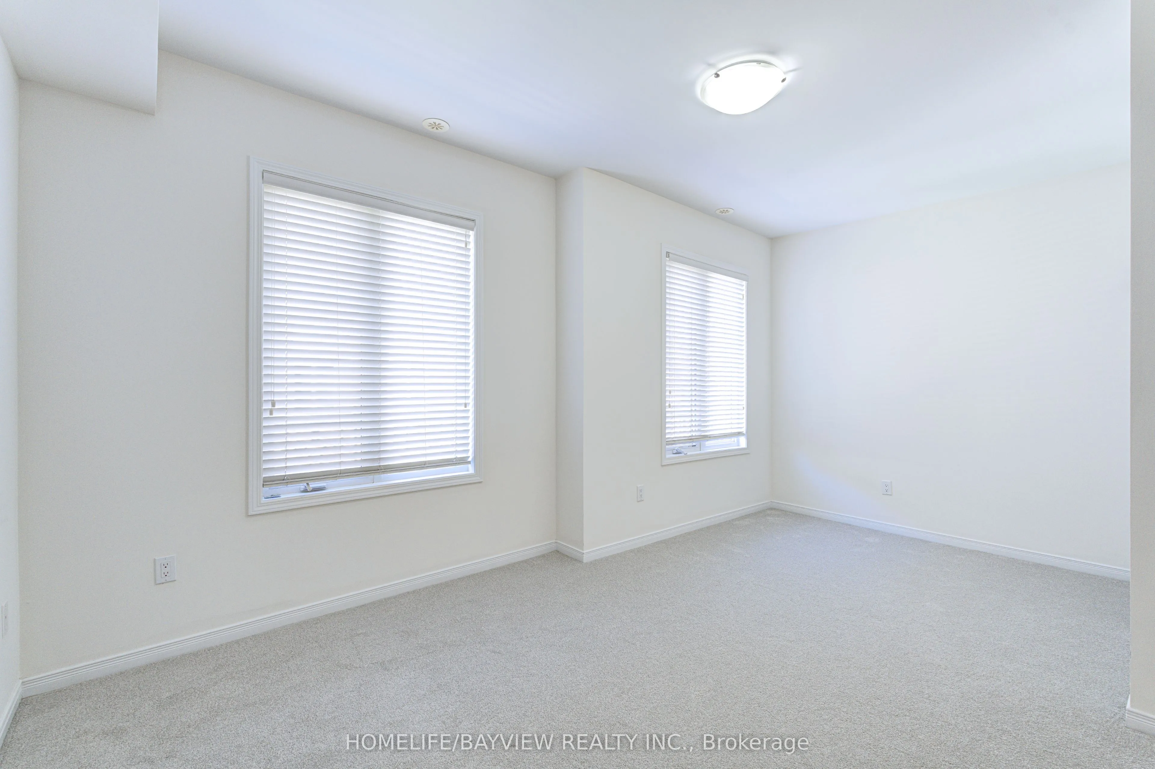 25 Coneflower Crescent, #Th 12