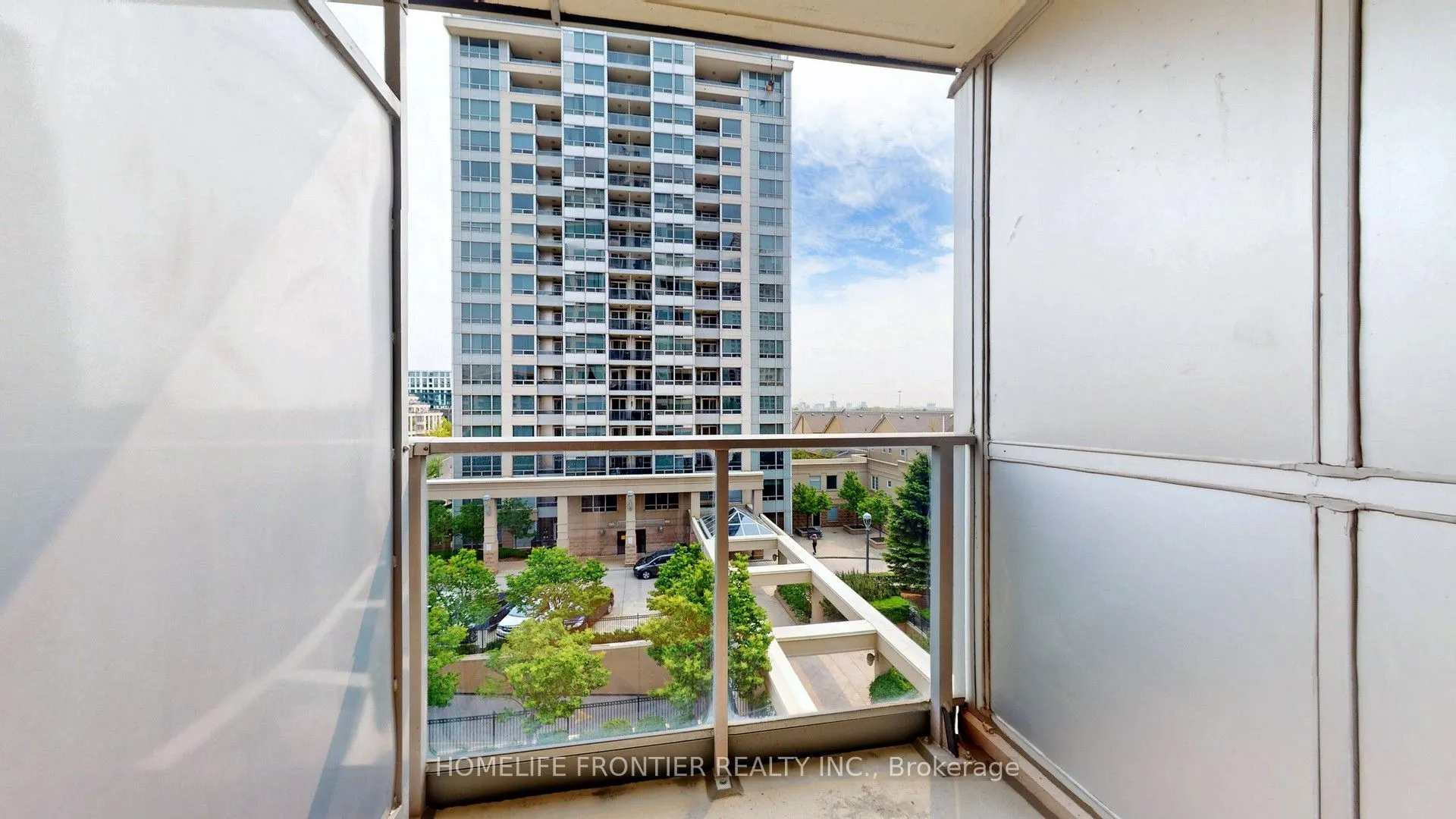 2 Rean Drive, #507