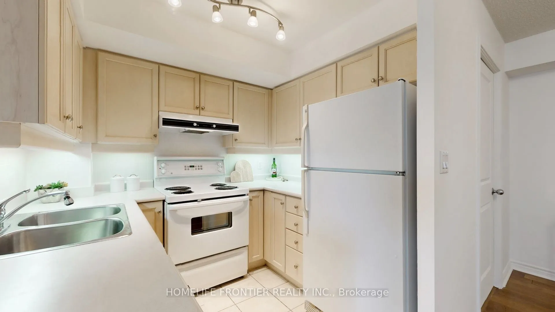 2 Rean Drive, #507