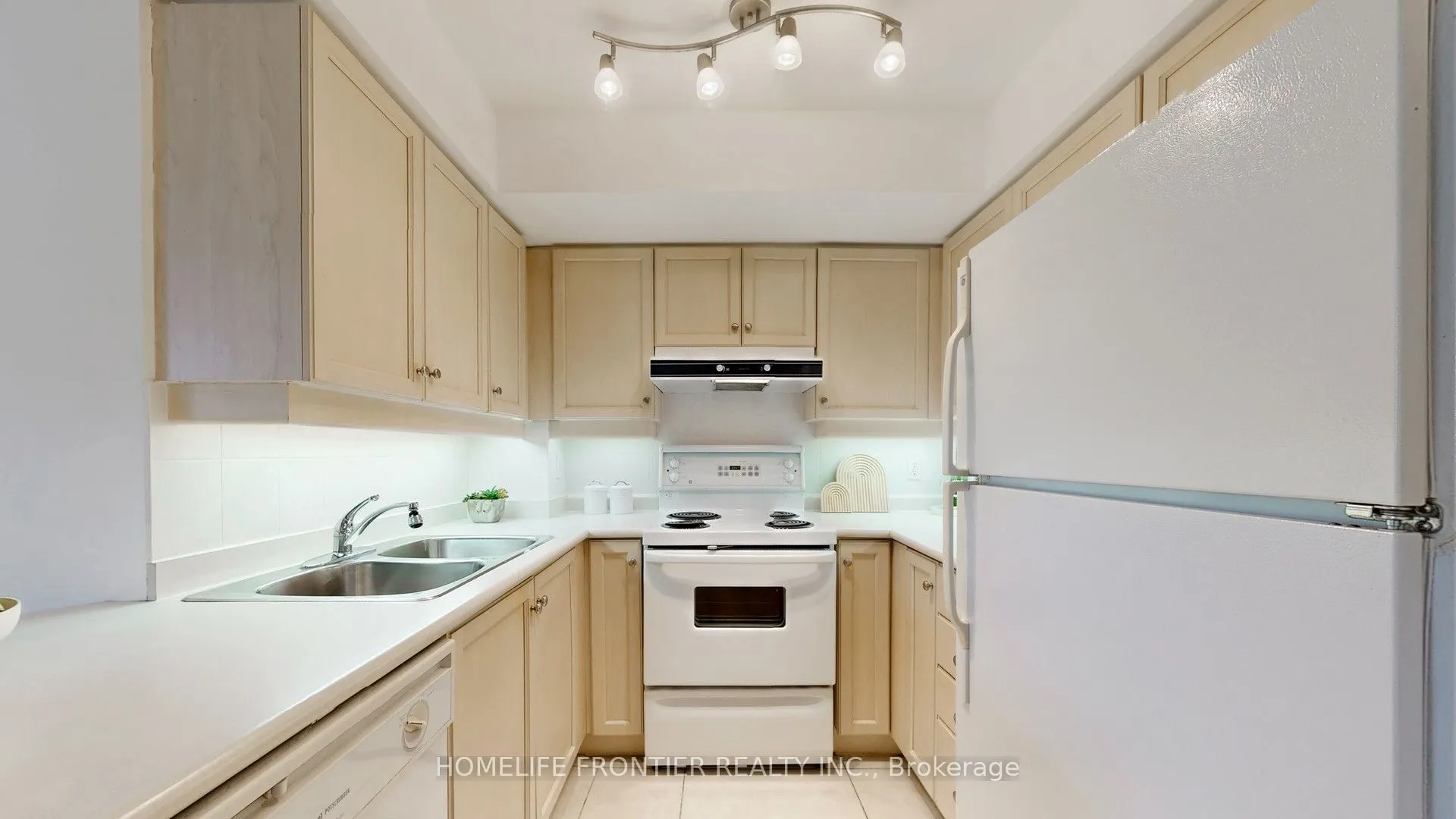 2 Rean Drive, #507