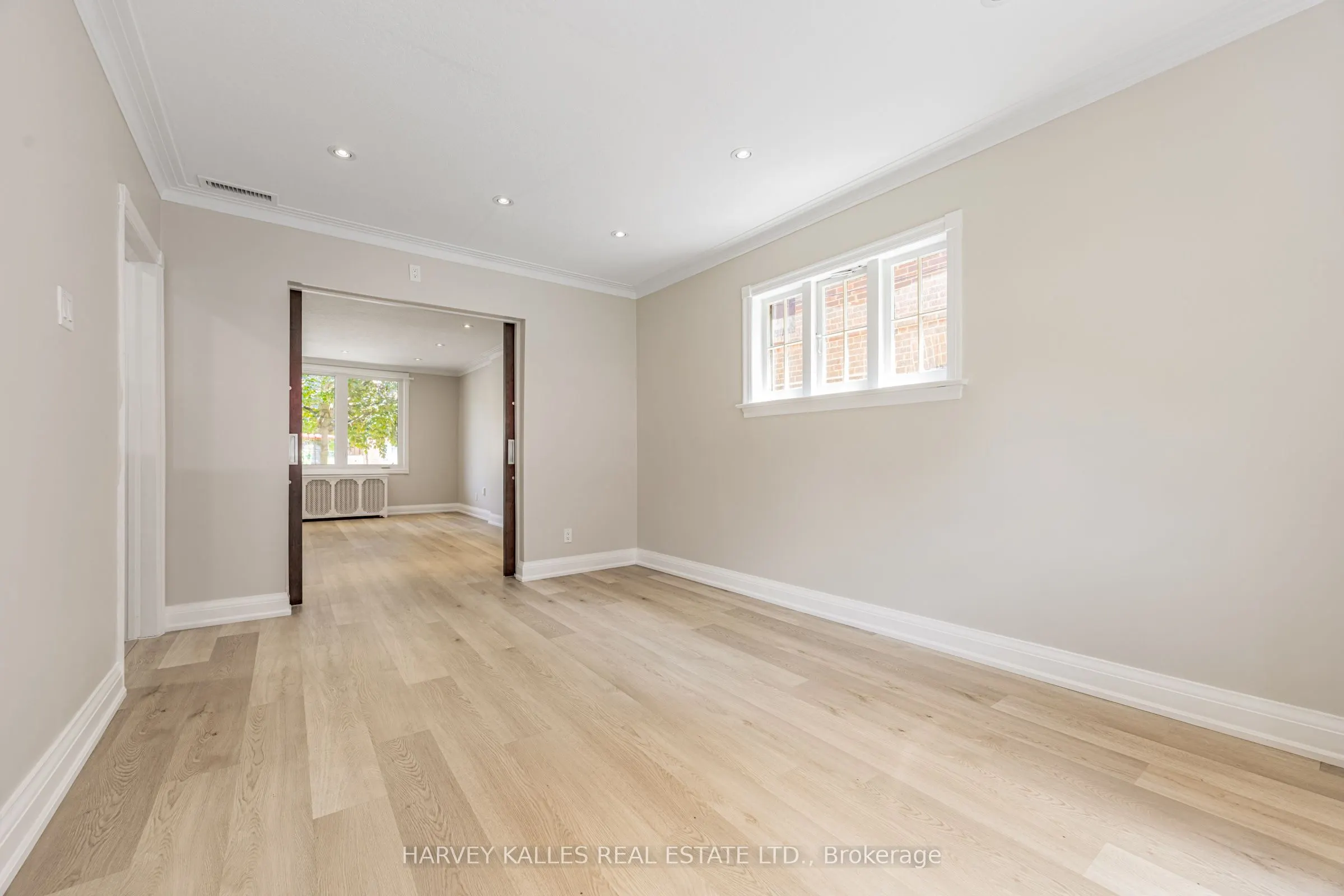 1836 Bathurst Street