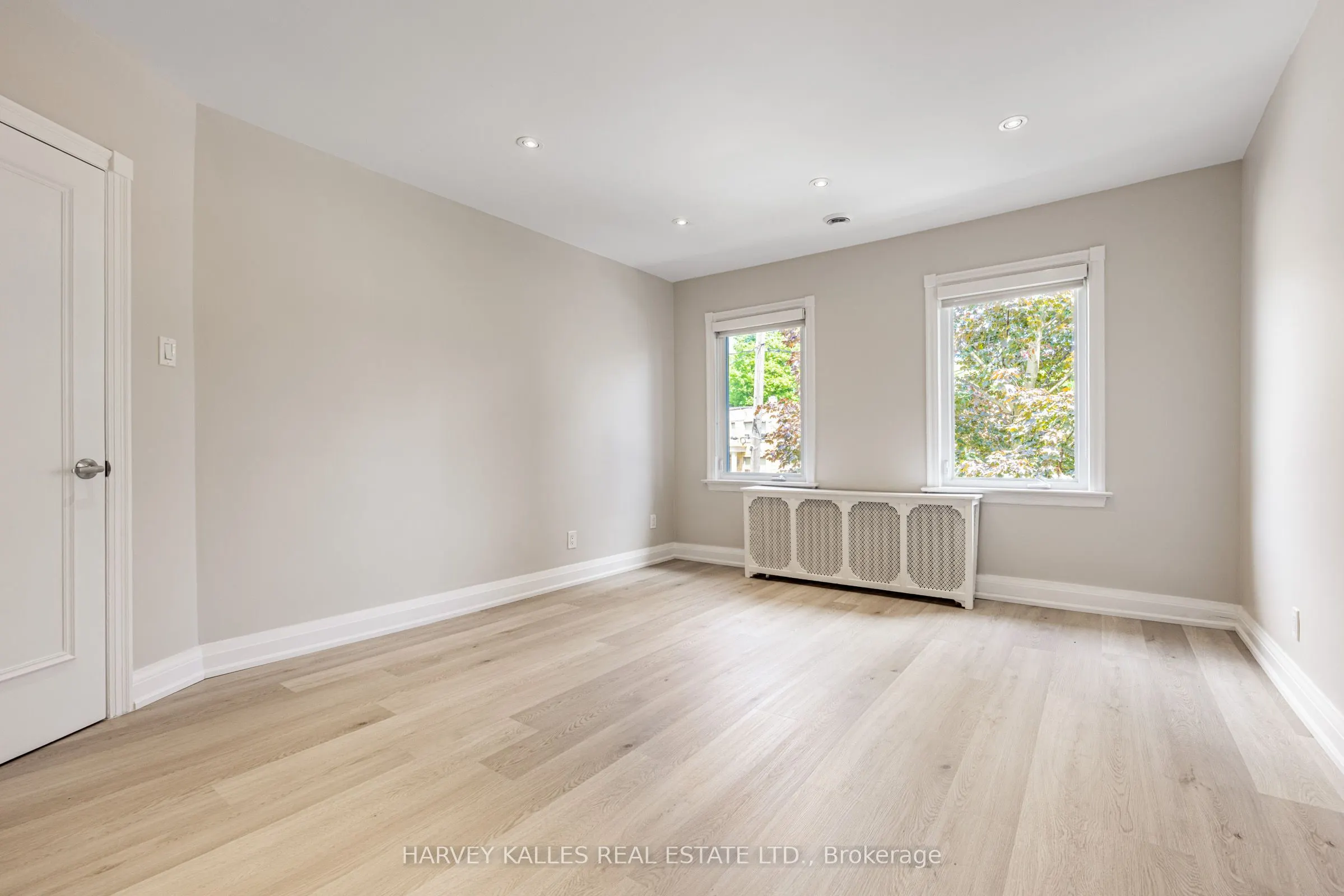 1836 Bathurst Street