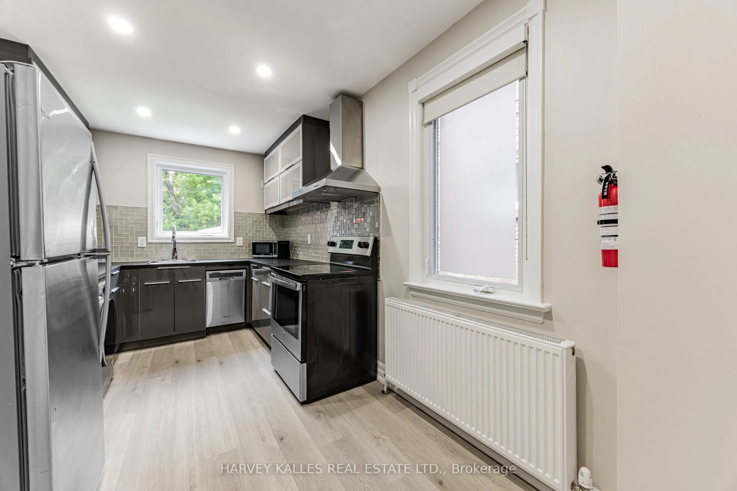 1836 Bathurst Street