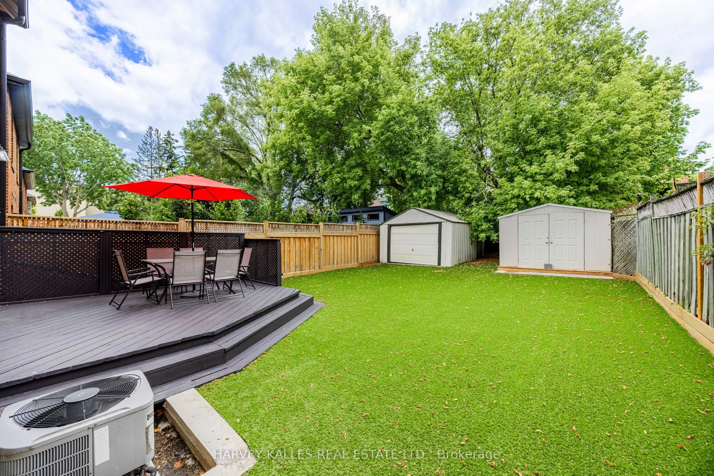 1836 Bathurst Street