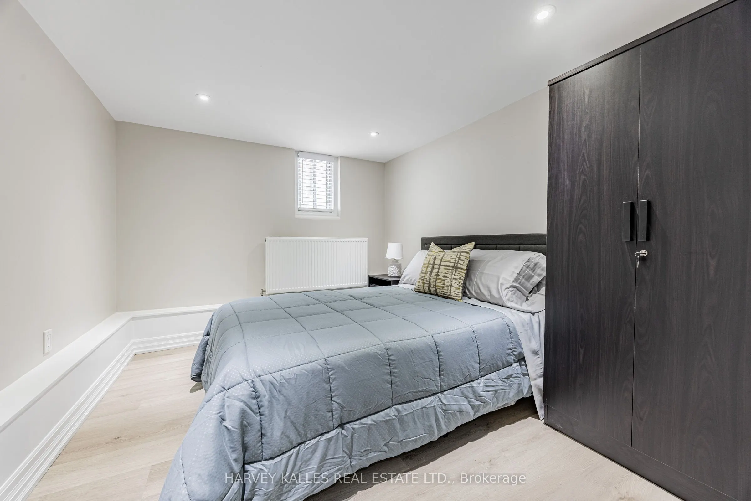 1836 Bathurst Street