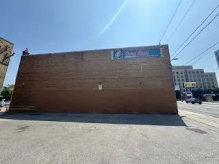 2831 Bathurst Street