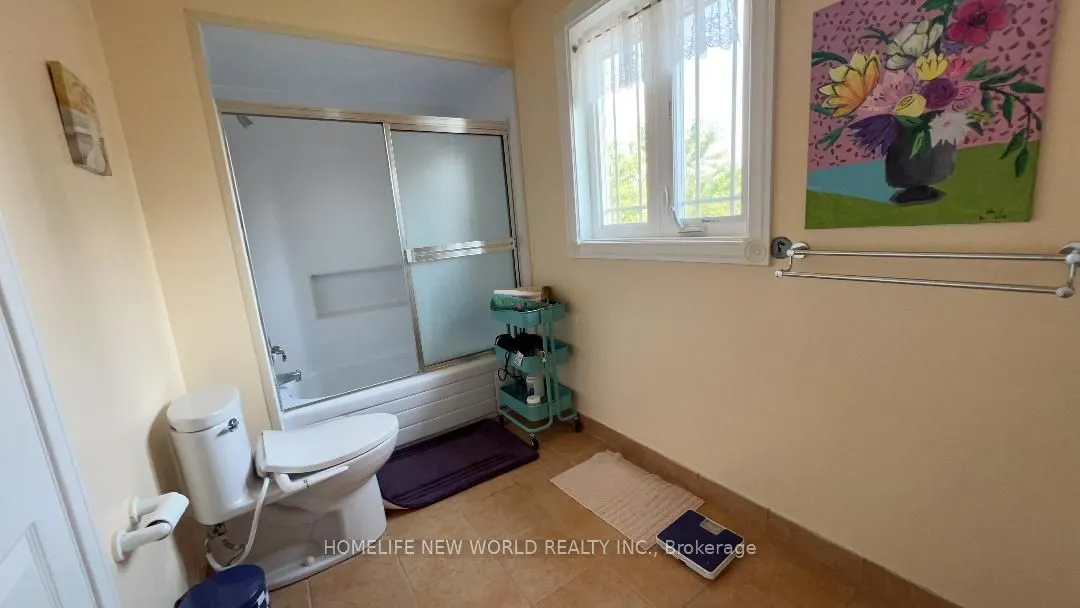 38 Marcelline King Room Crescent