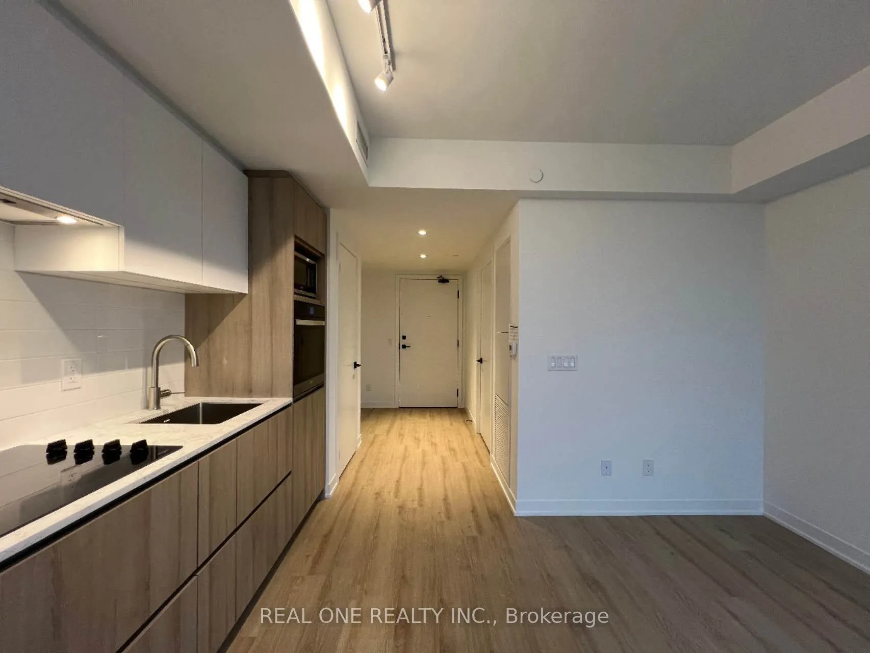 319 Jarvis Street, #1112