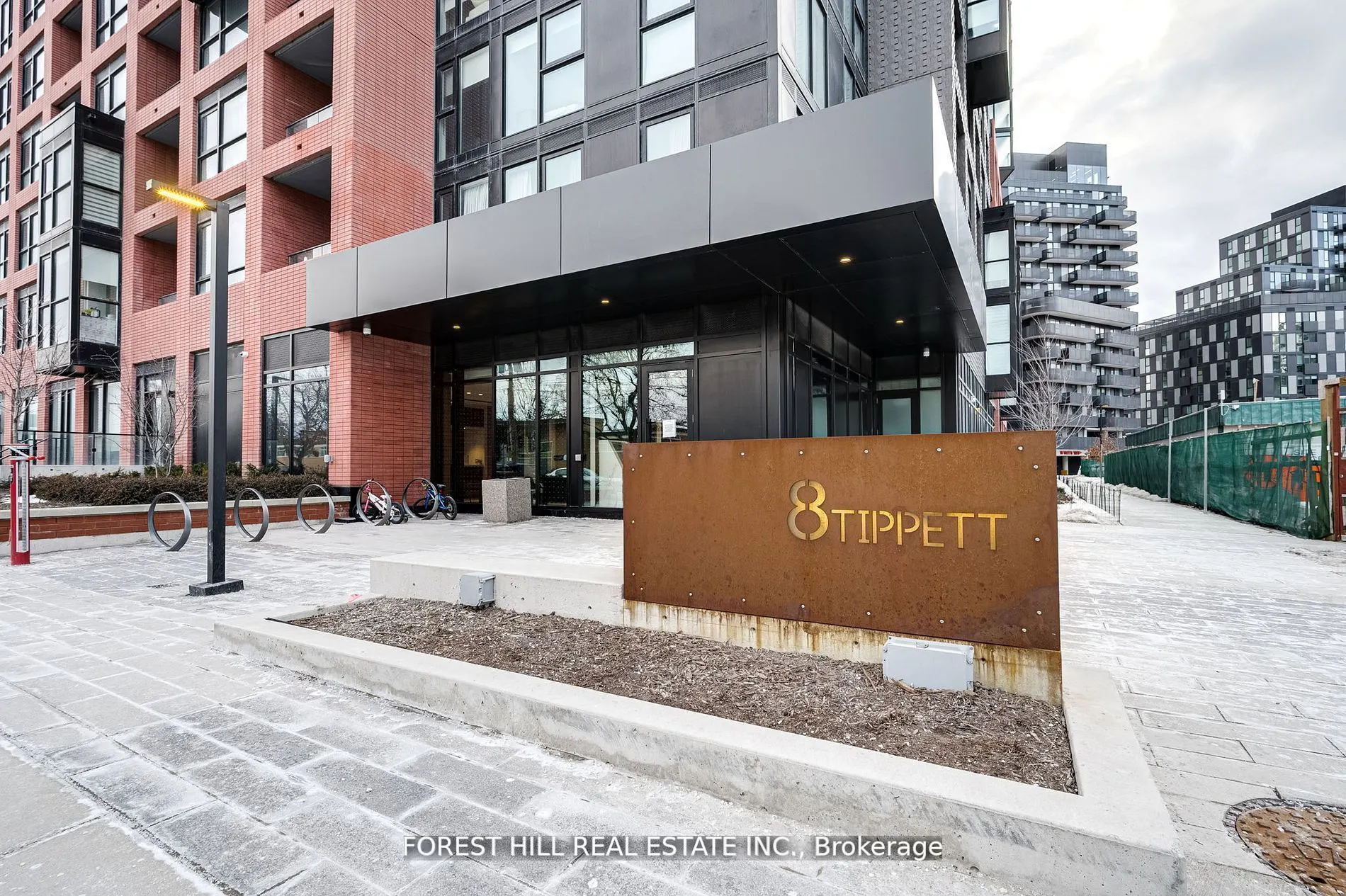 8 Tippett Road, #411