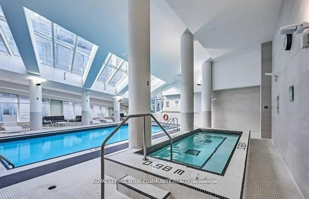 8 The Esplanade, #601