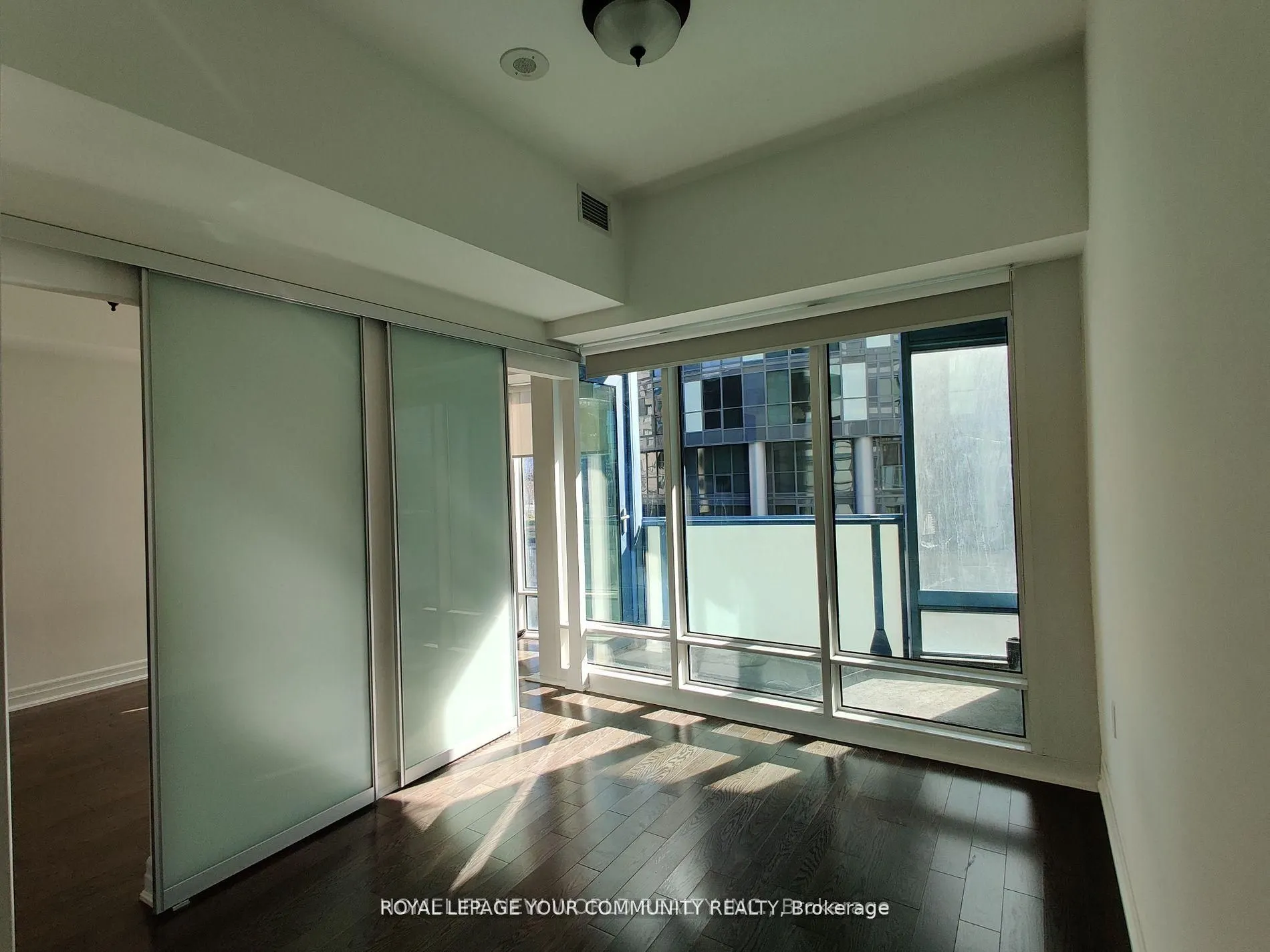 8 The Esplanade, #601