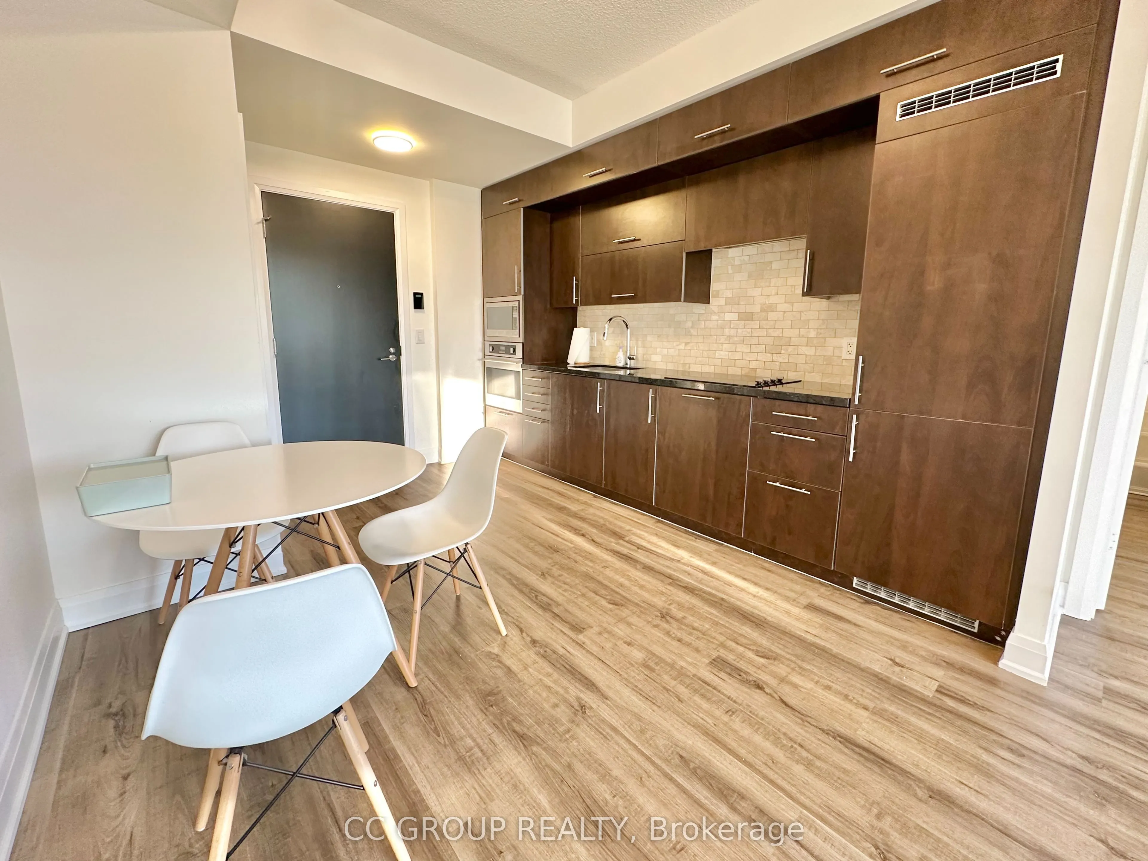 5 Sheppard Avenue E, #2222
