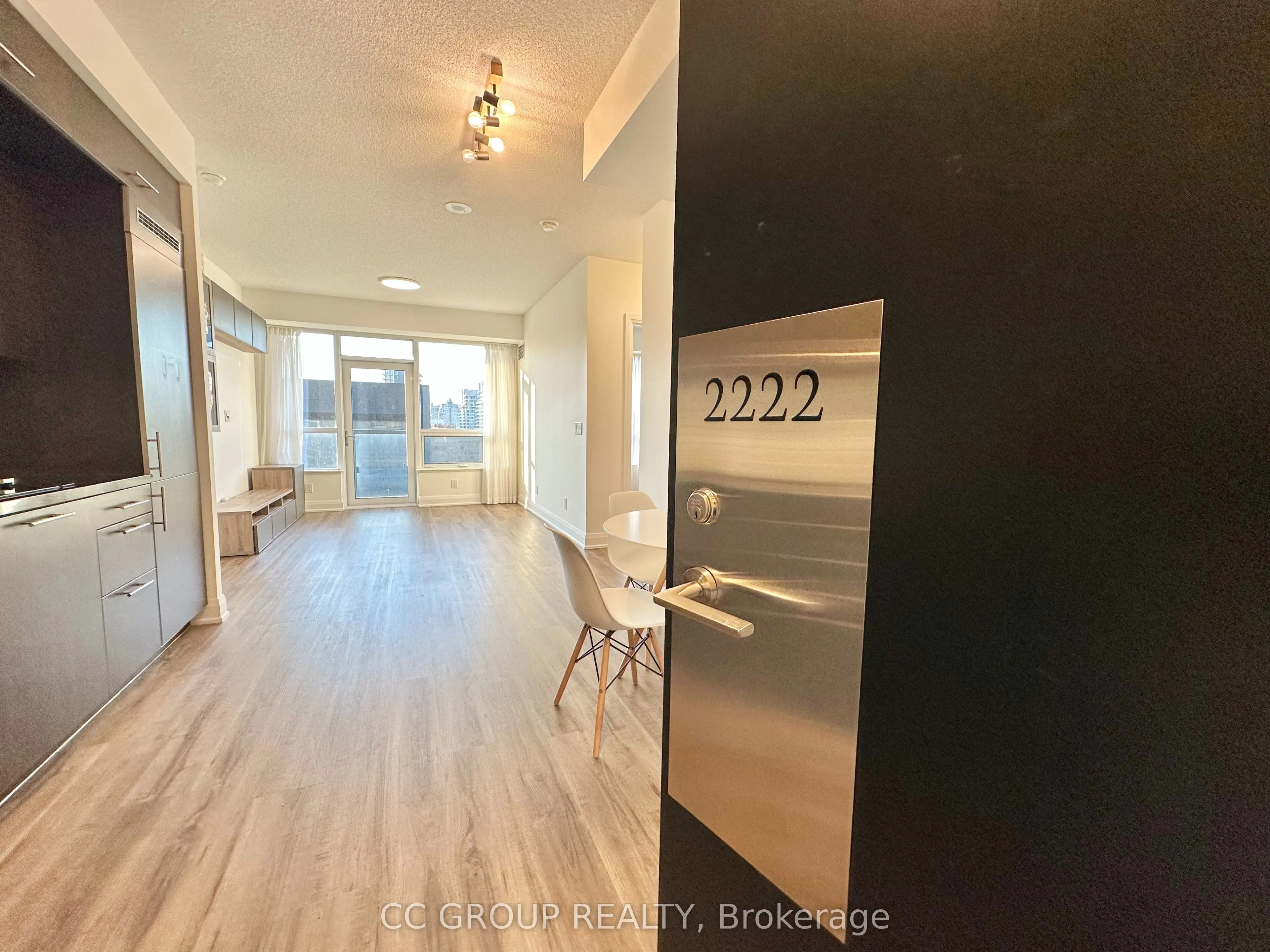 5 Sheppard Avenue E, #2222