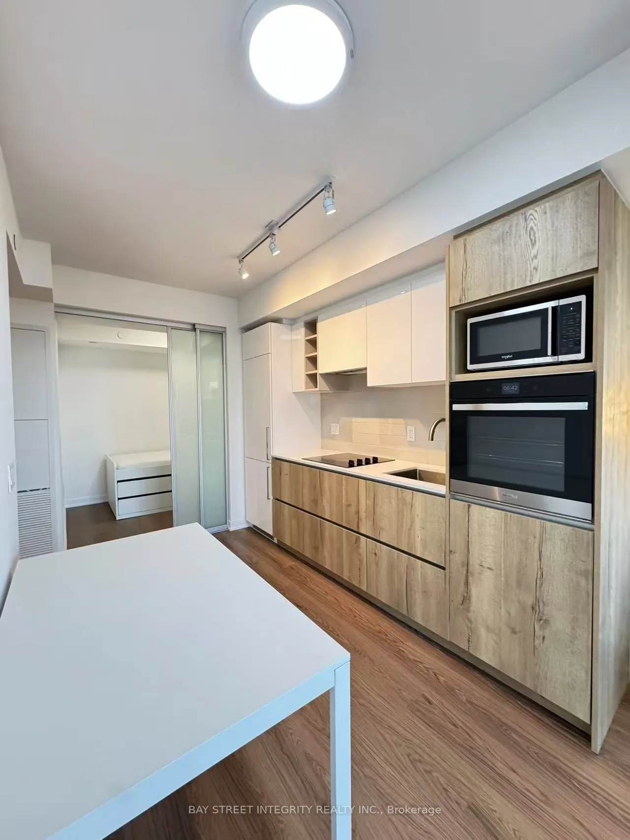 319 Jarvis Street, #3801