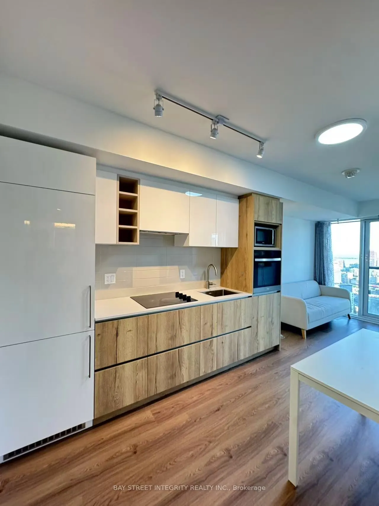 319 Jarvis Street, #3801