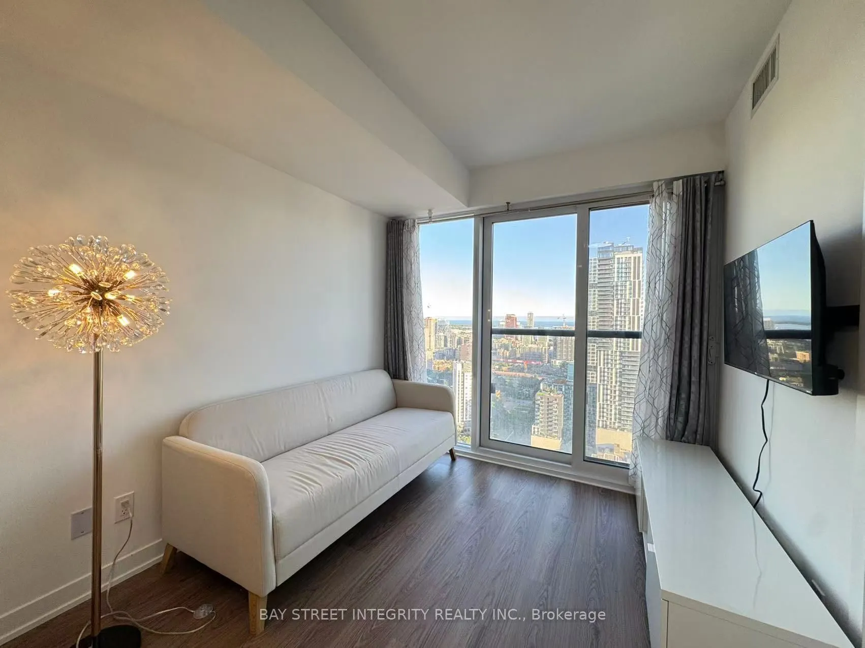 319 Jarvis Street, #3801