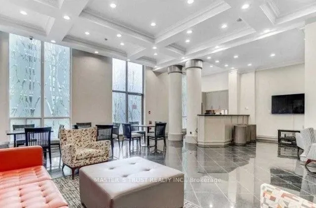 7 Lorraine Drive, #511