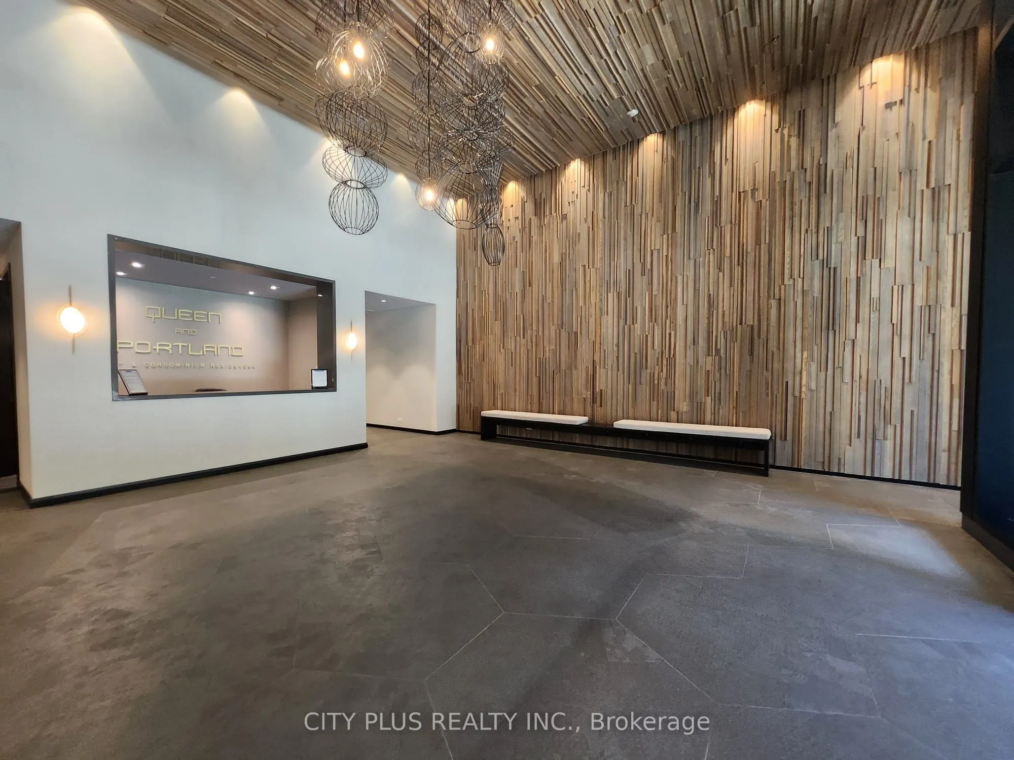 156 Portland Street, #611