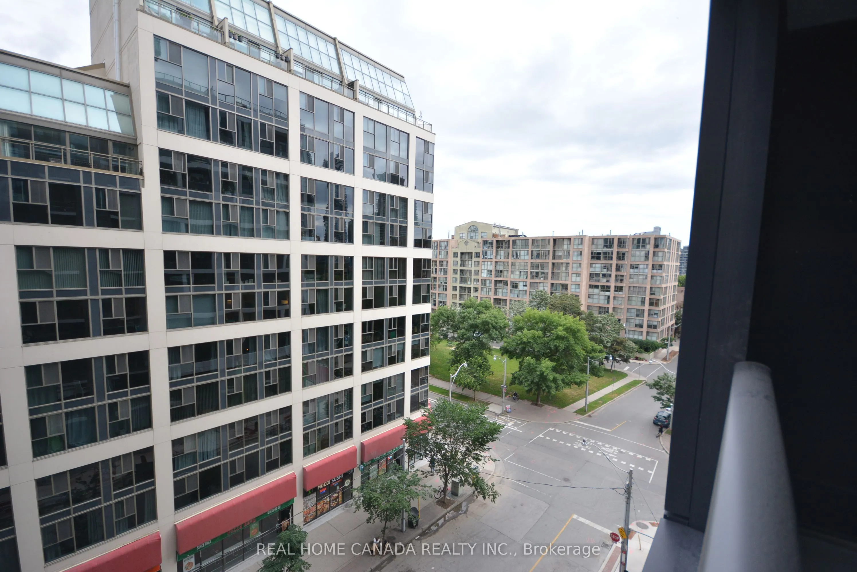 60 Princess Street, #519