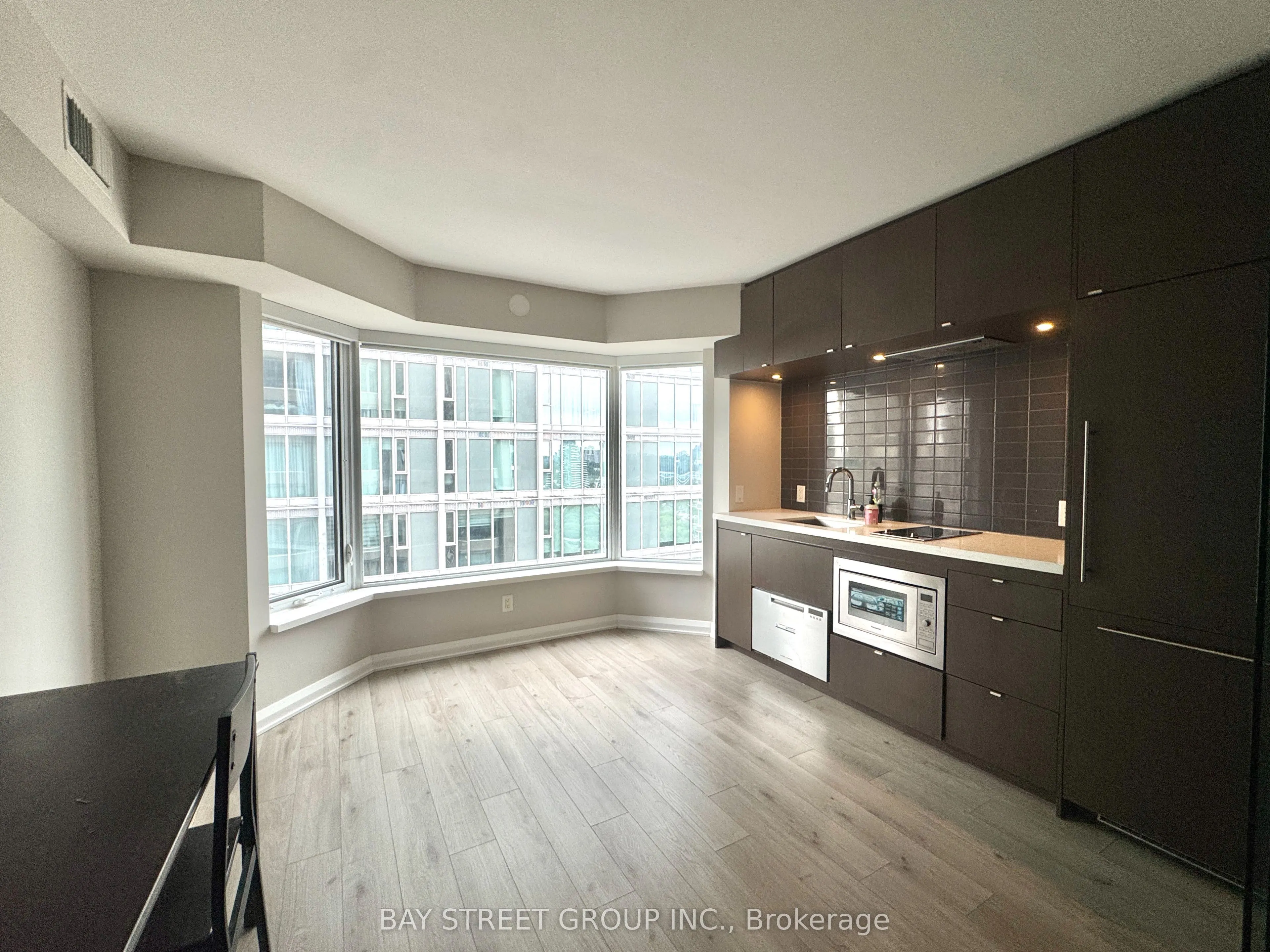 155 Yorkville Avenue, #2611