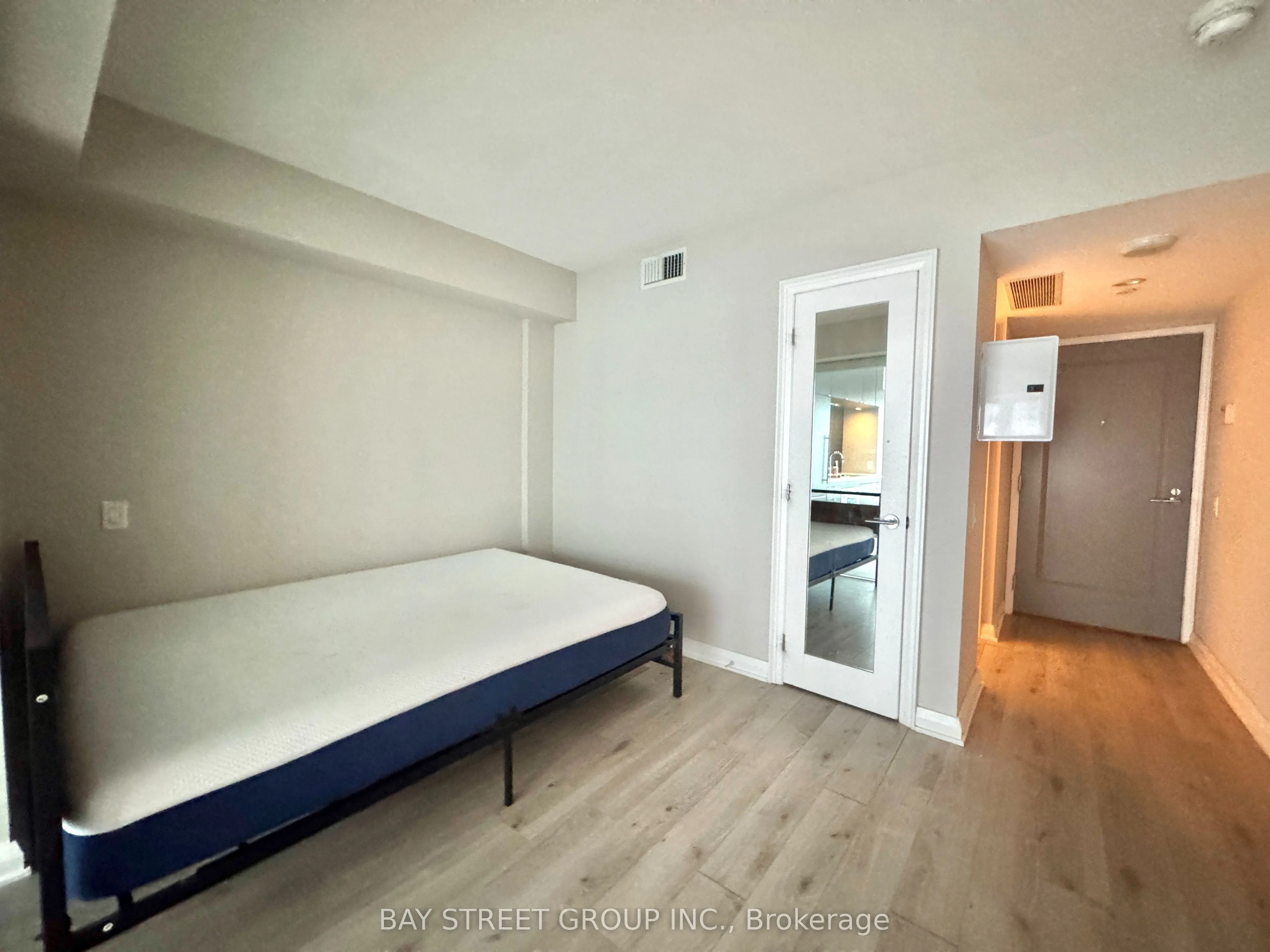 155 Yorkville Avenue, #2611