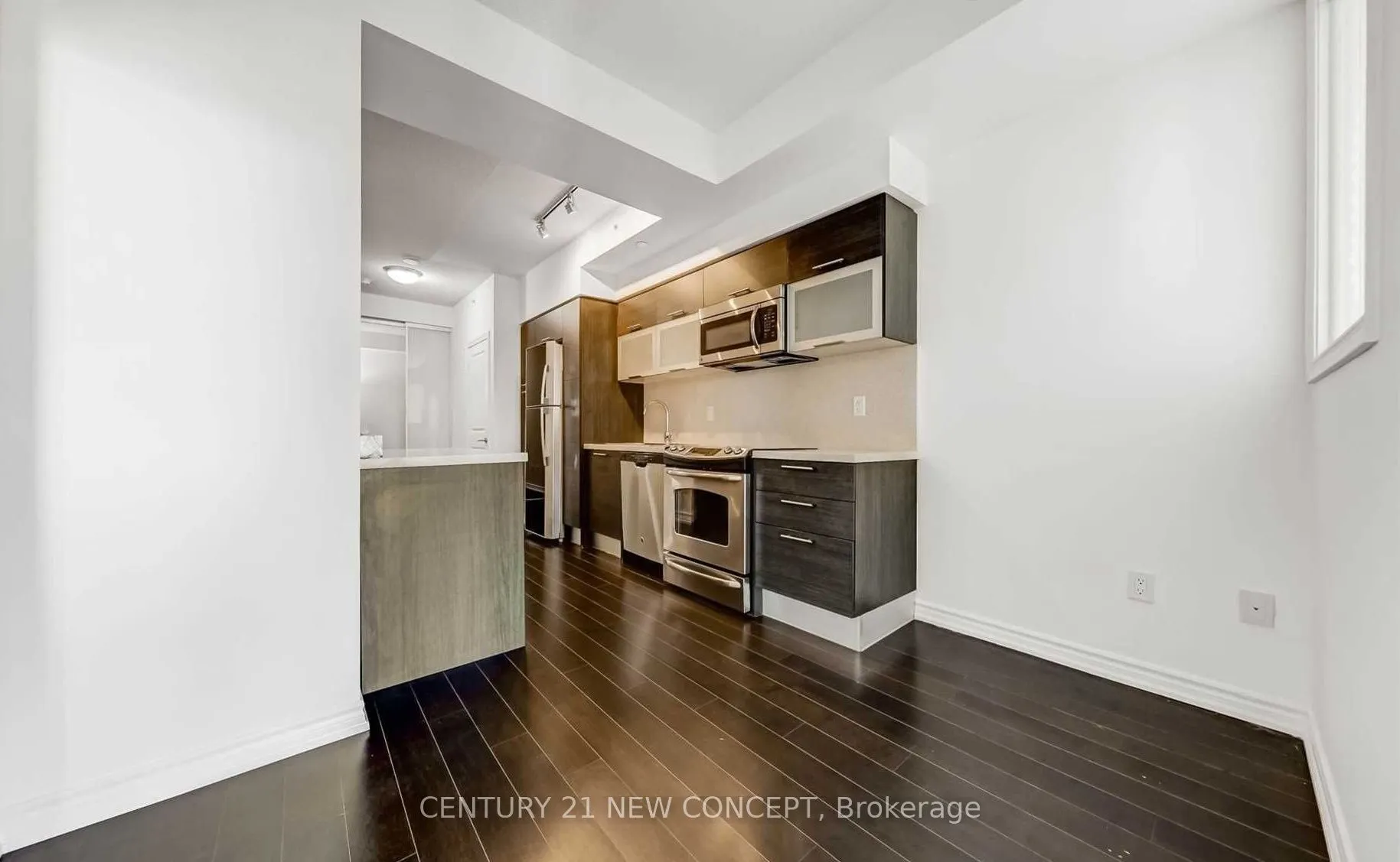 386 Yonge Street, #4201