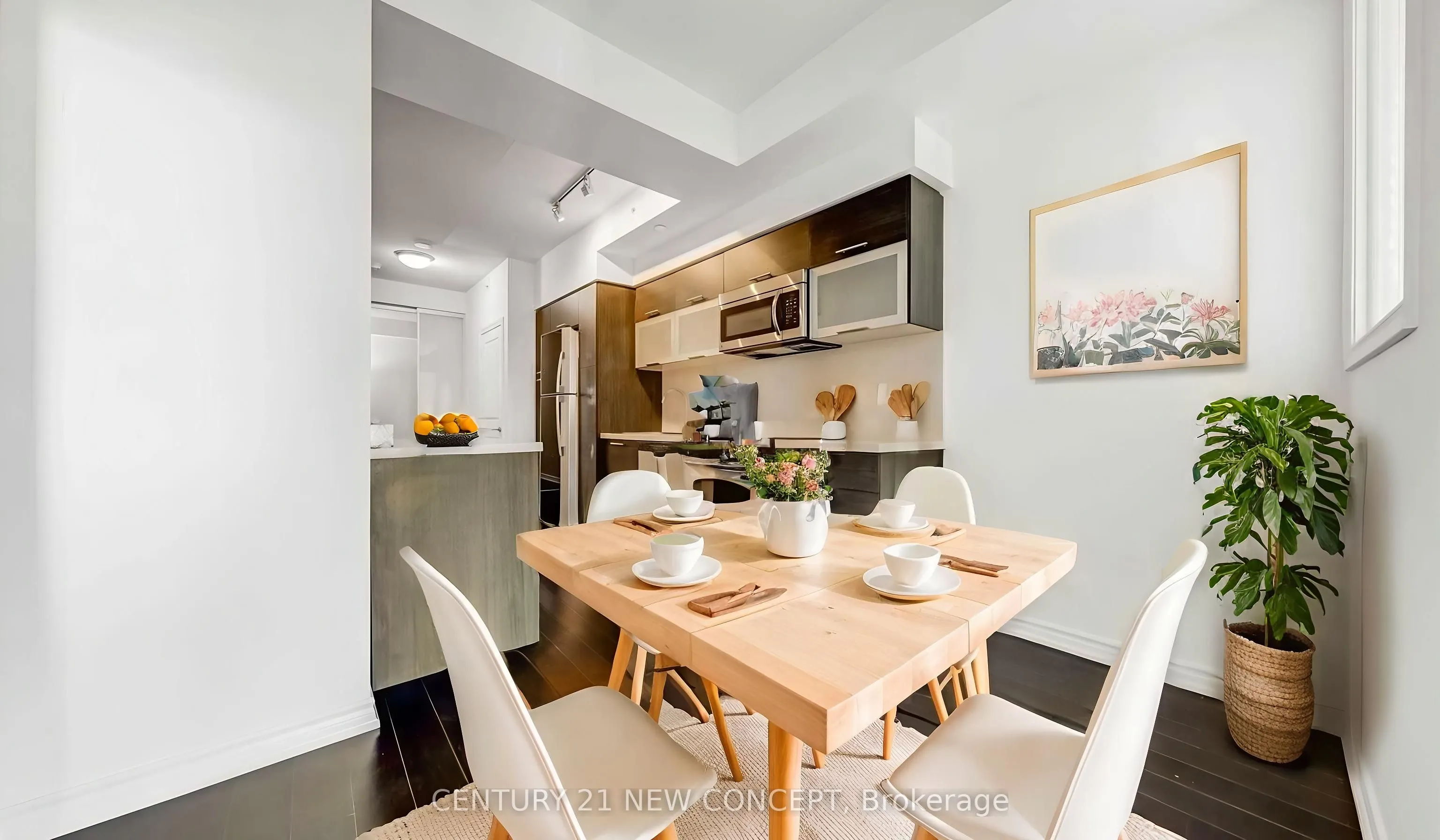 386 Yonge Street, #4201