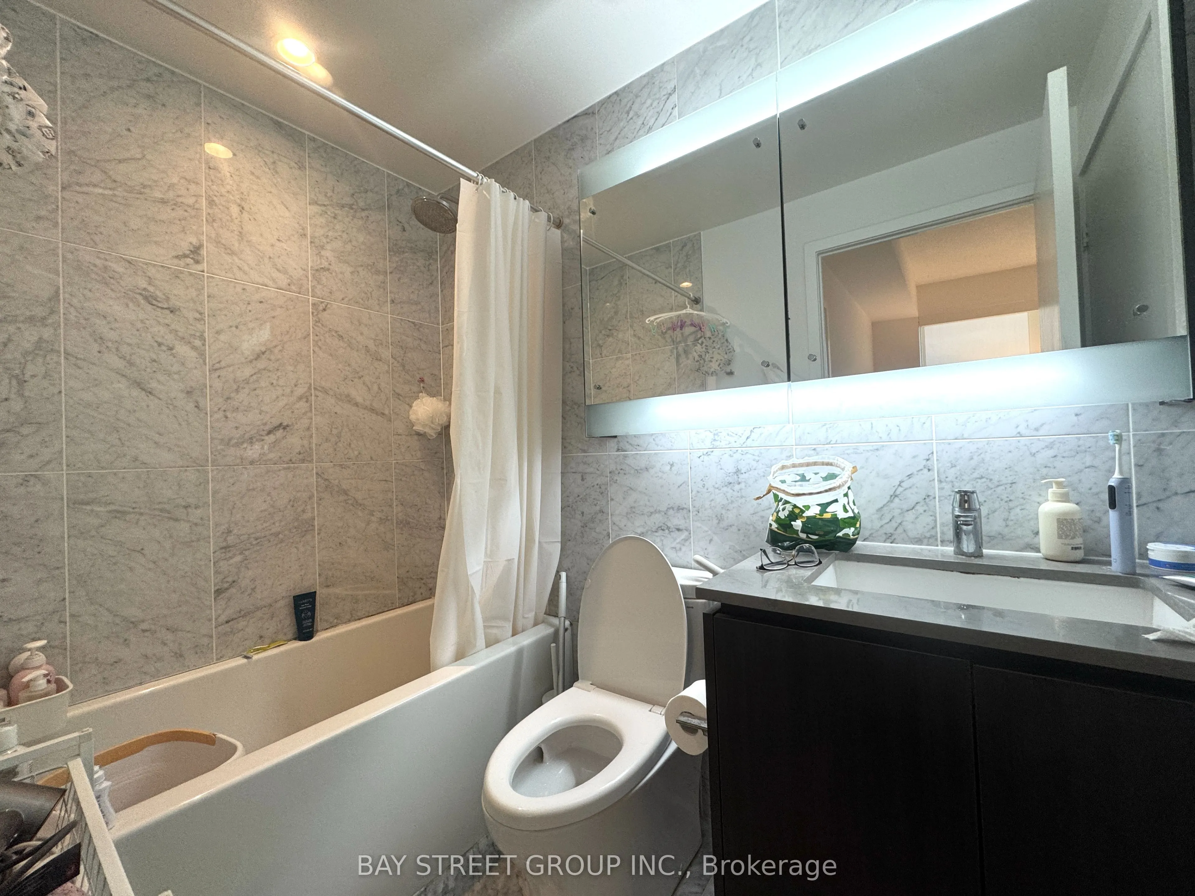 117 Mcmahon Drive, #311
