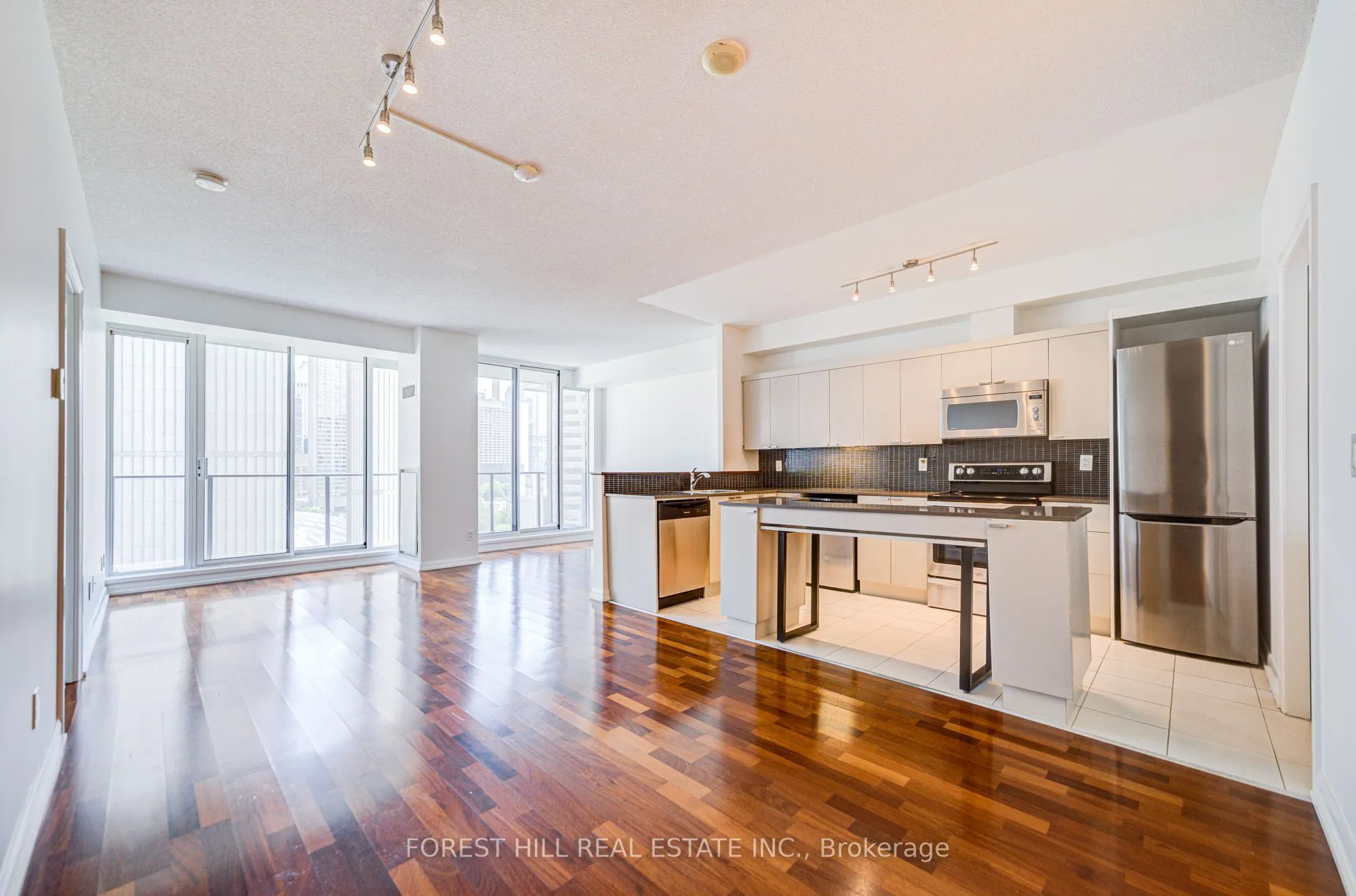 111 Elizabeth Street, #1506