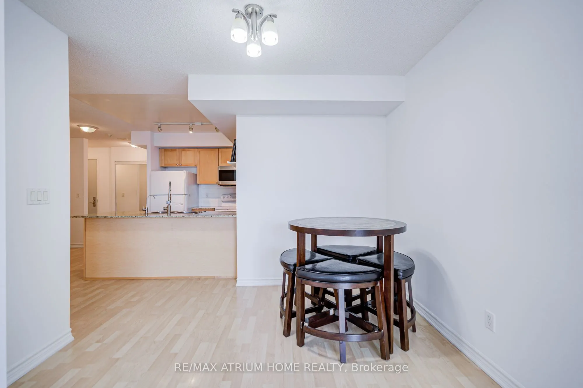 761 Bay Street, #1709