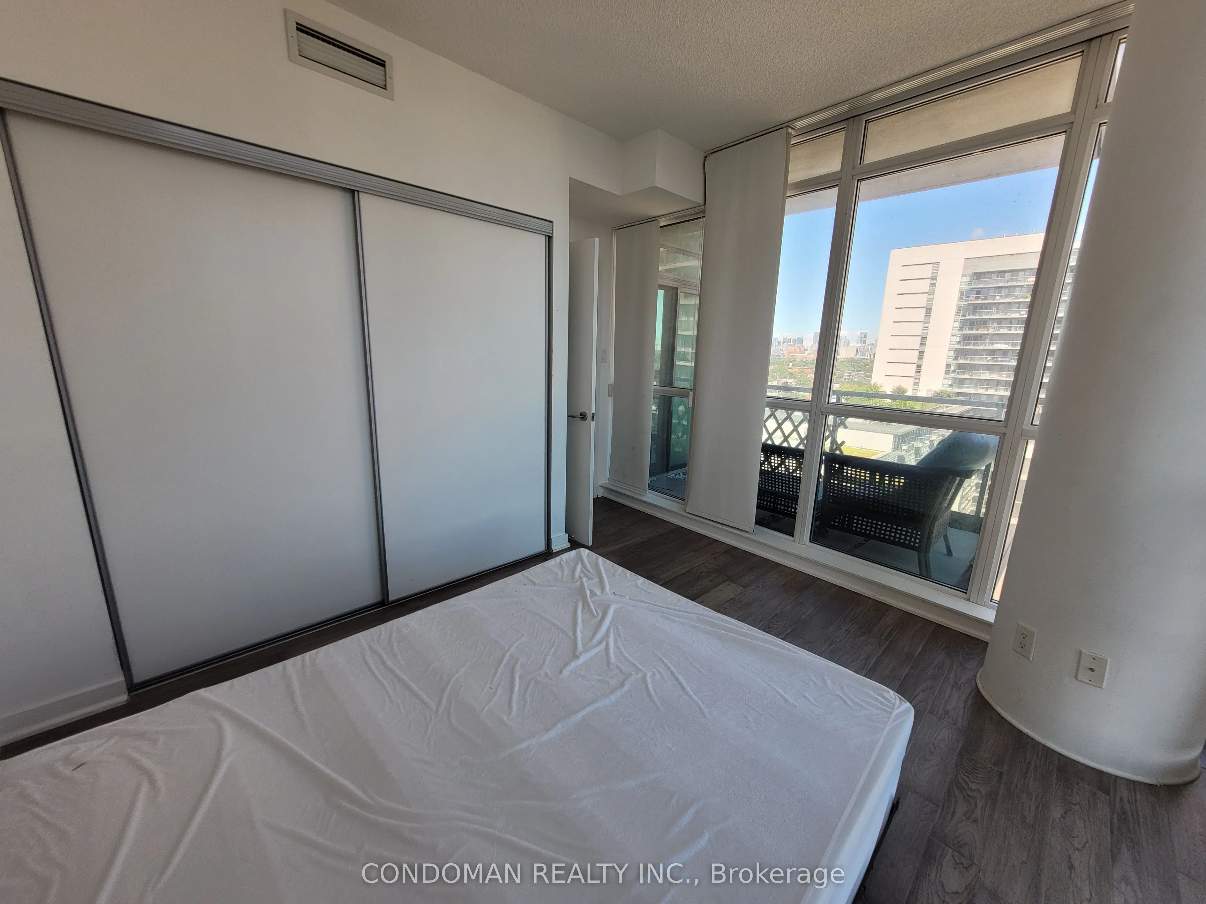 1171 Queen Street W, #1409