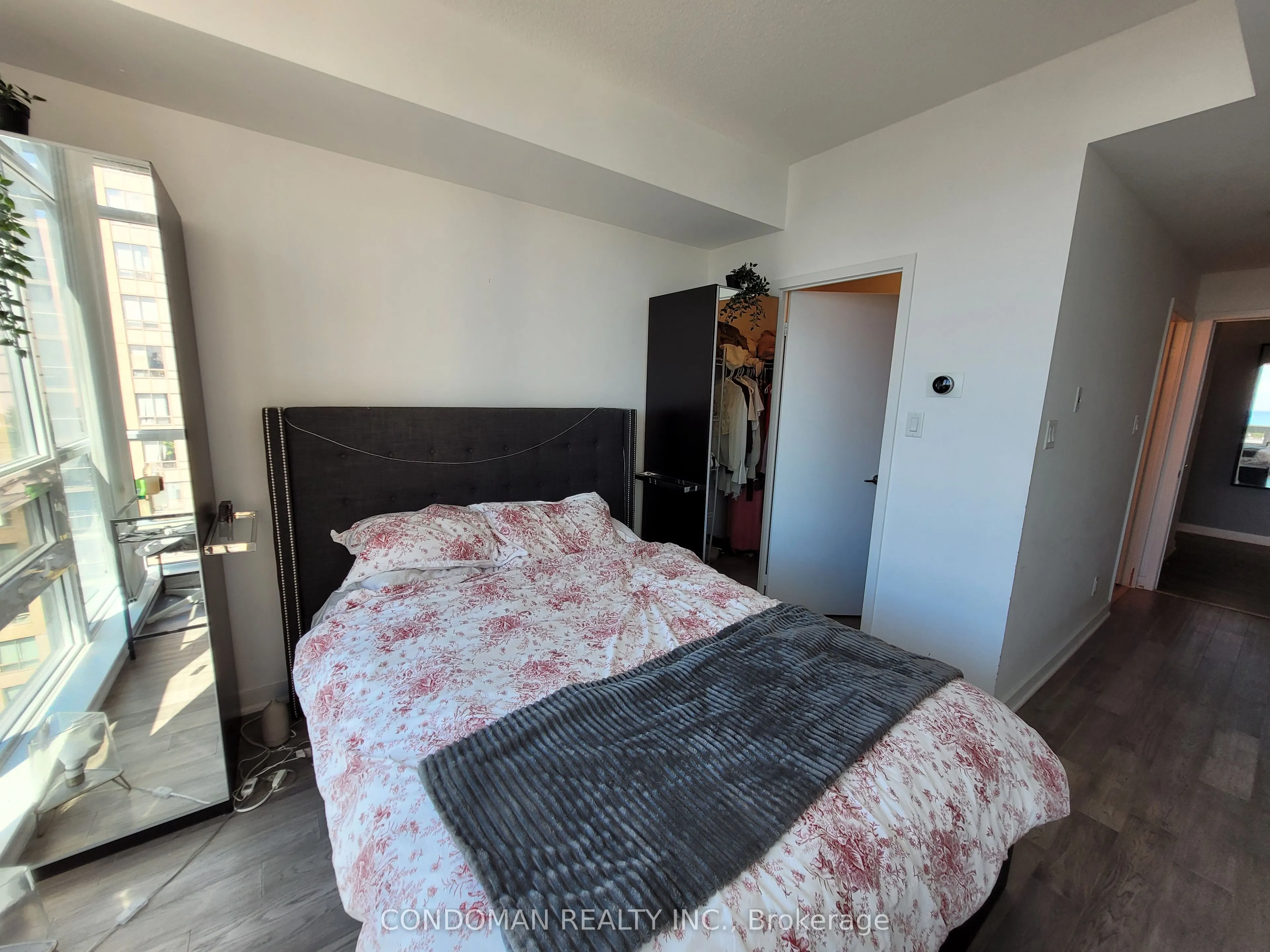 1171 Queen Street W, #1409