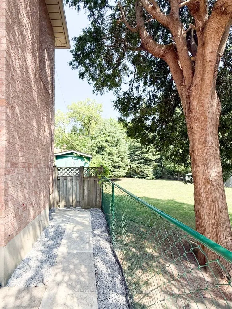 188 Olive Avenue, #Lower
