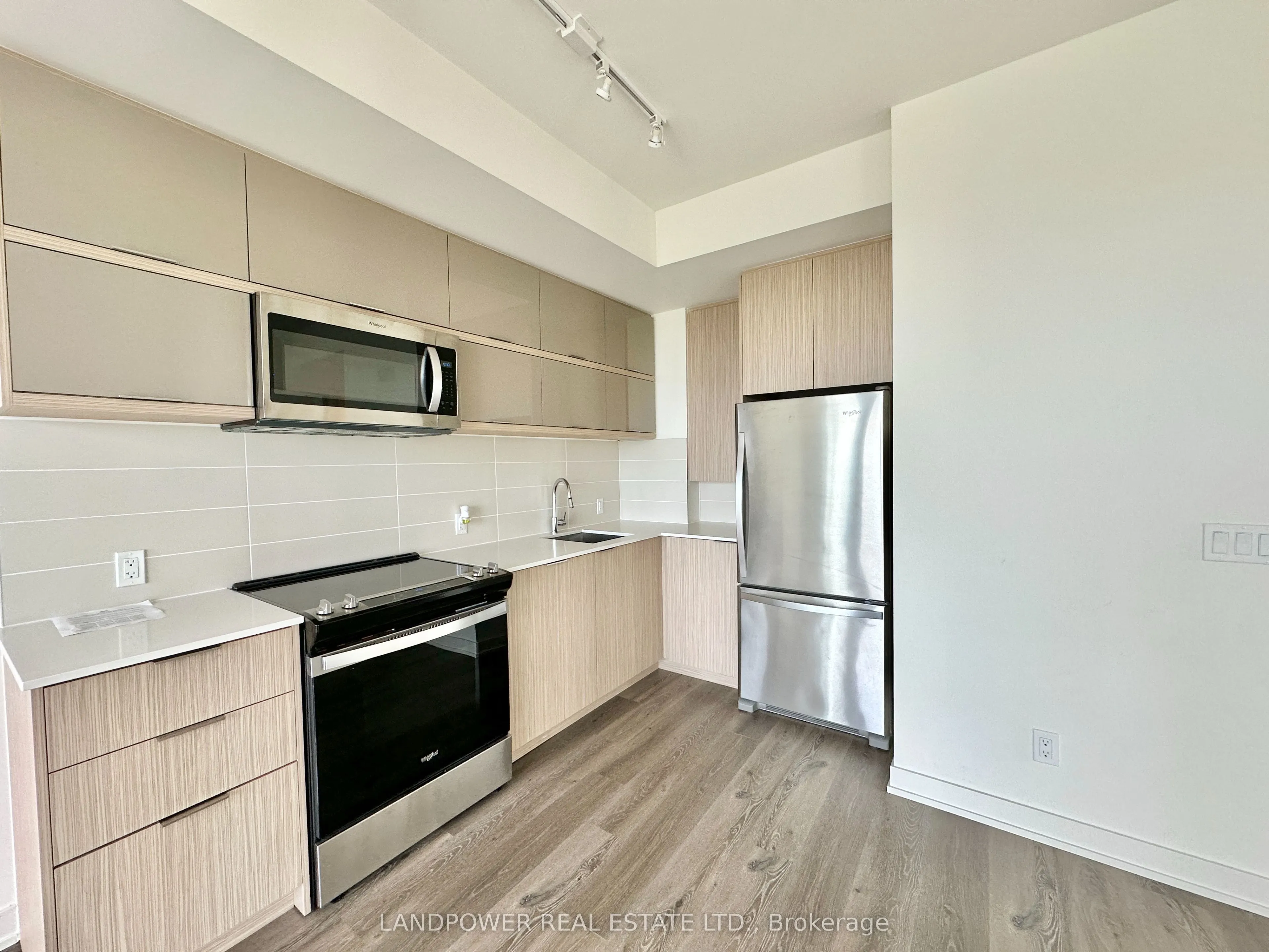 10 Deerlick Court, #1011