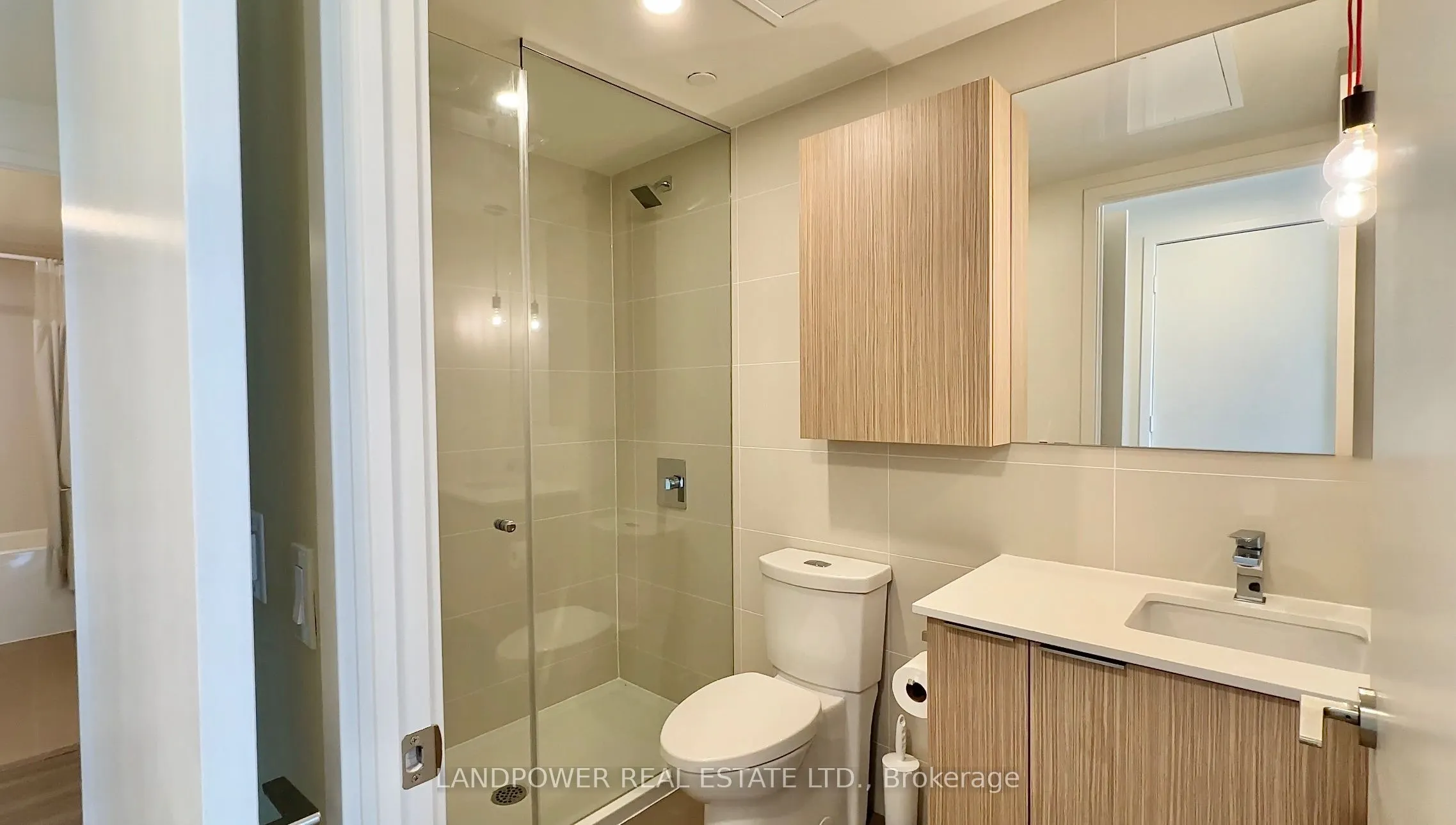 10 Deerlick Court, #1011