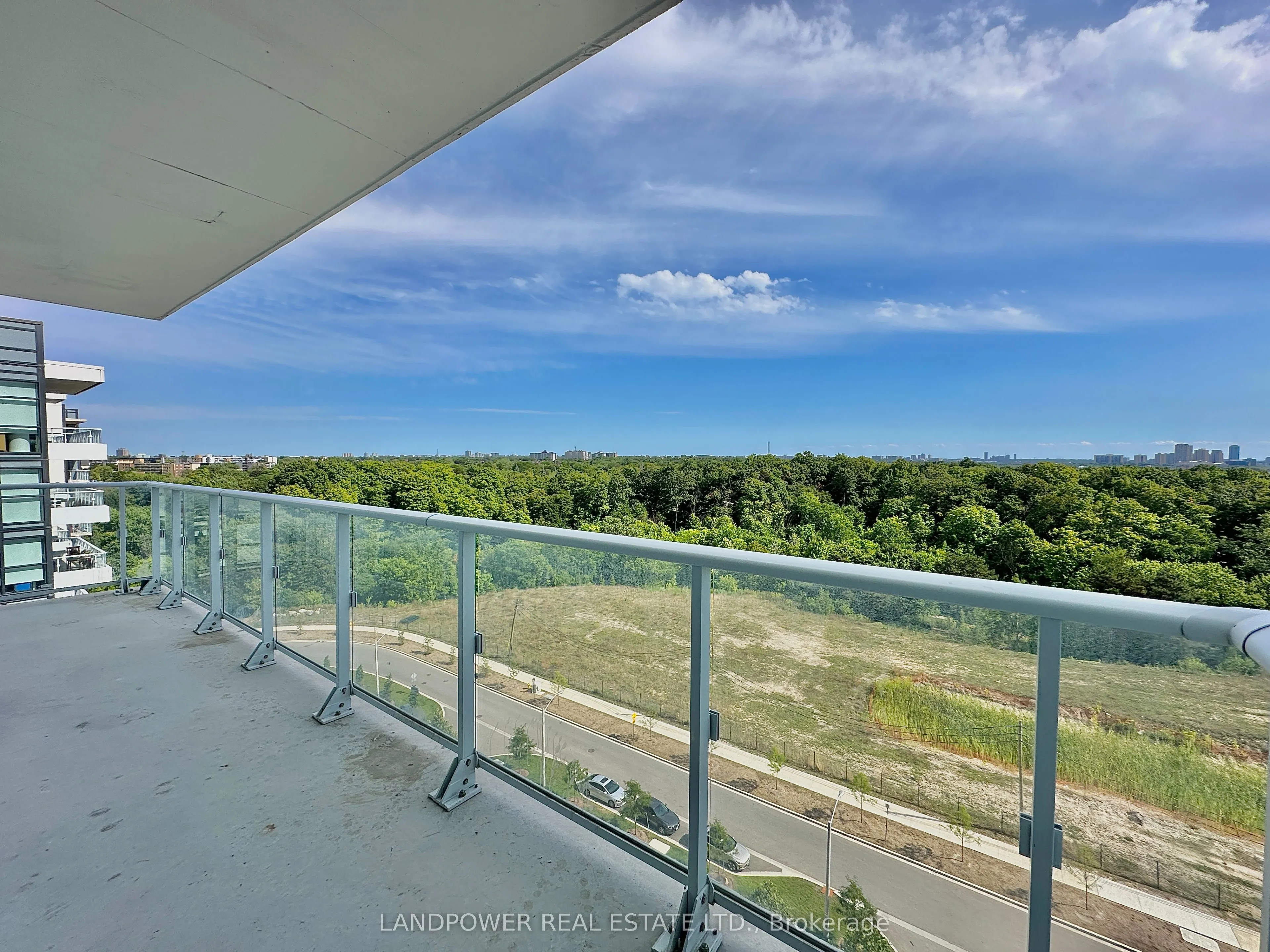 10 Deerlick Court, #1011