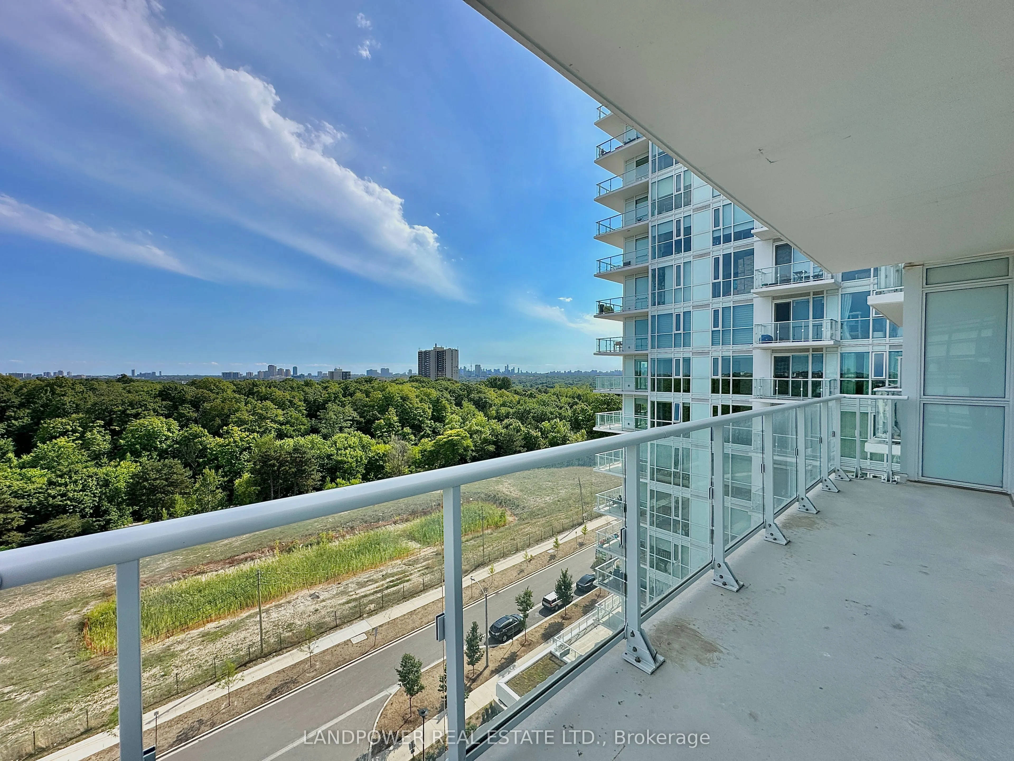 10 Deerlick Court, #1011