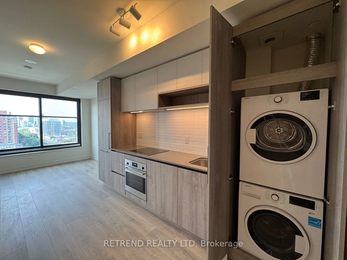 181 Sterling Road, #1112