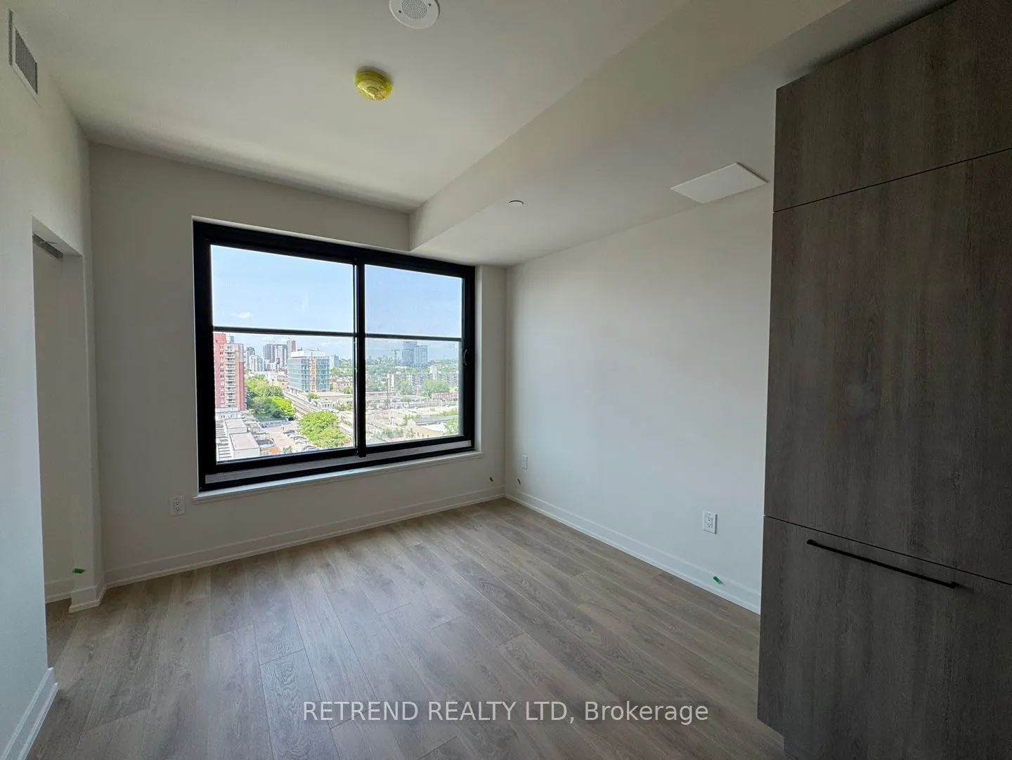 181 Sterling Road, #1112