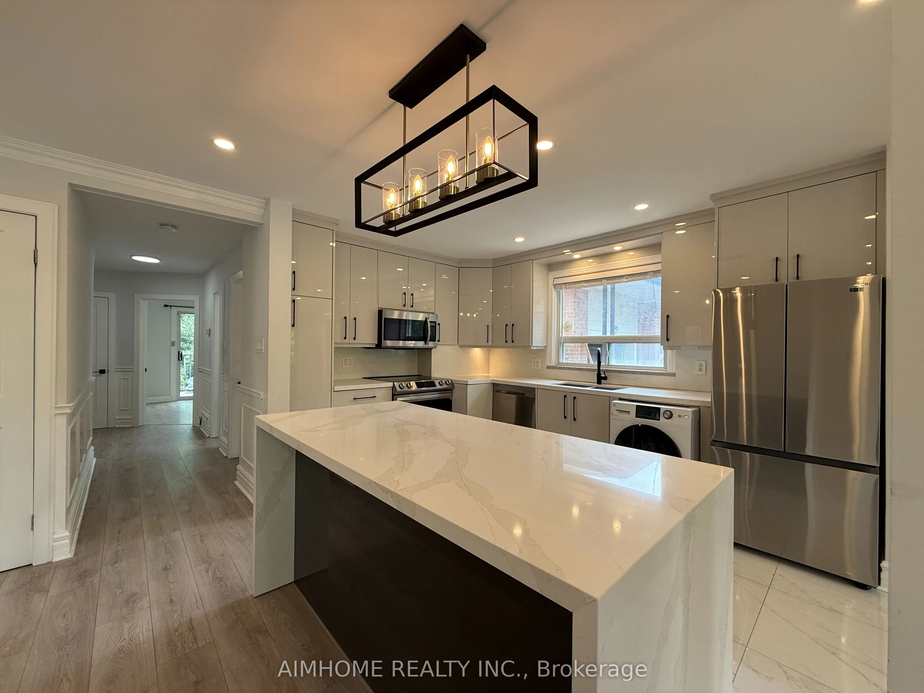 50 Silverview Drive, #Main